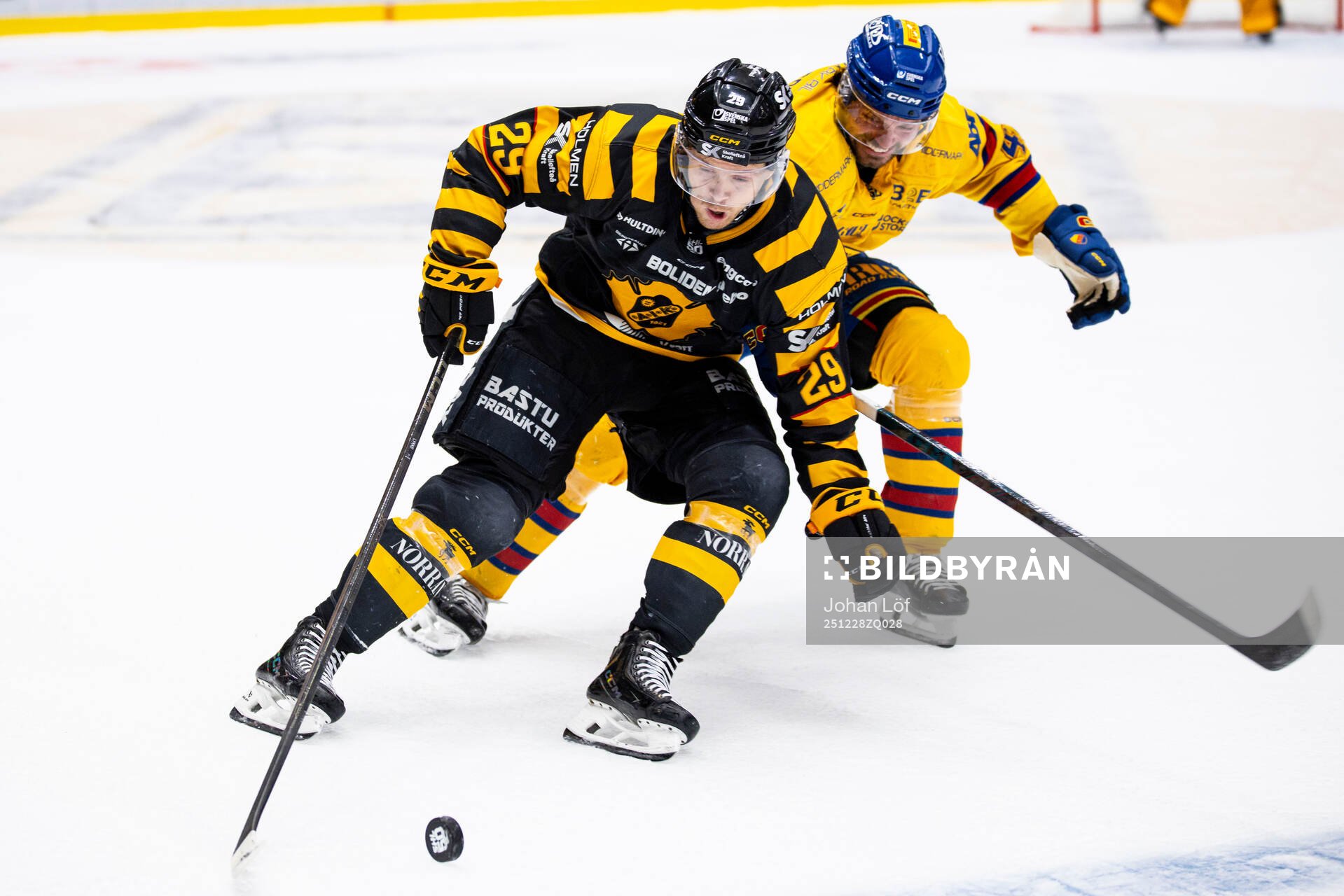 Skellefteås Mikkel Aagaard och Djurgårdens Jacob Josefson