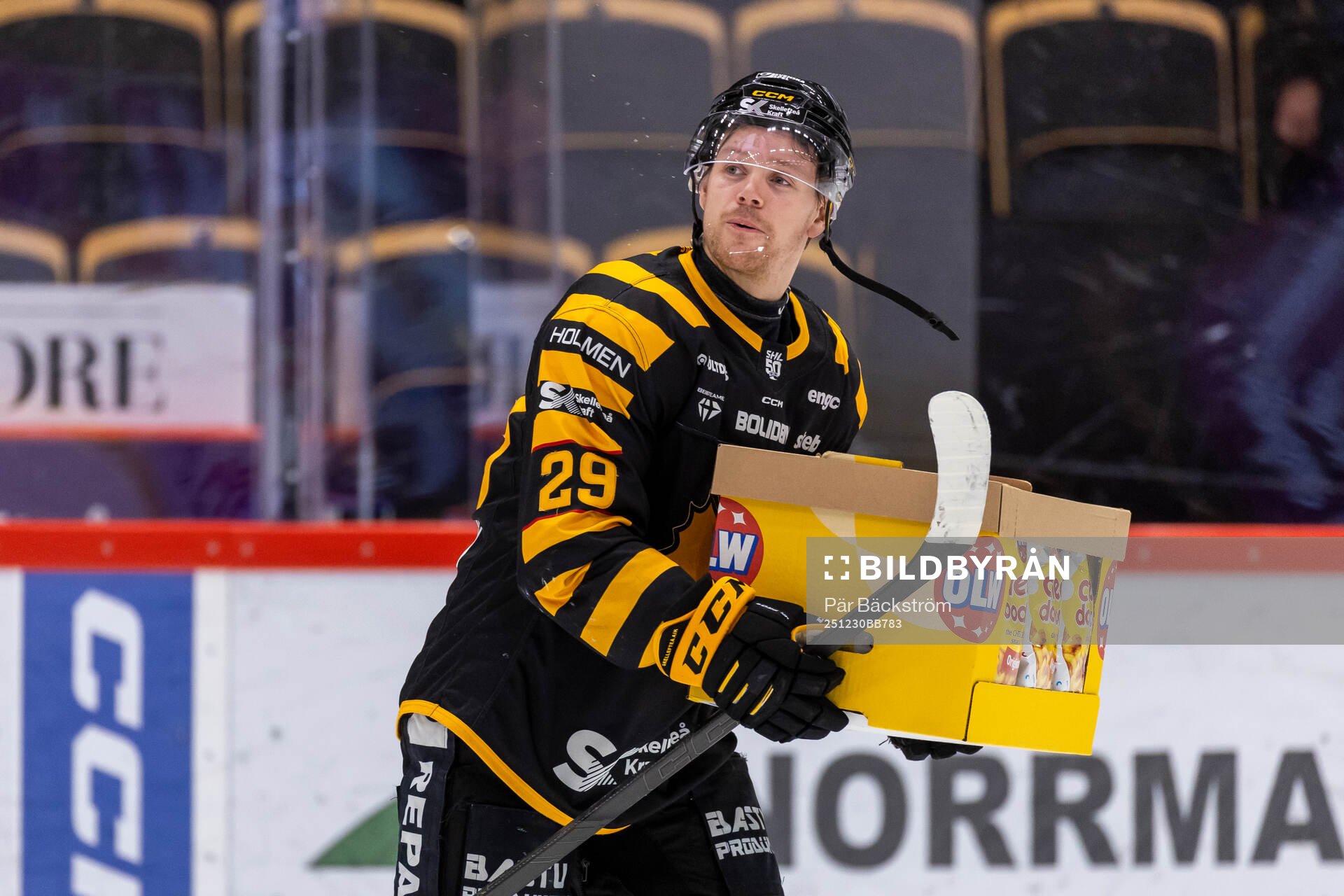 Skellefteås Mikkel Aagaard tilldelas priset som Matchens