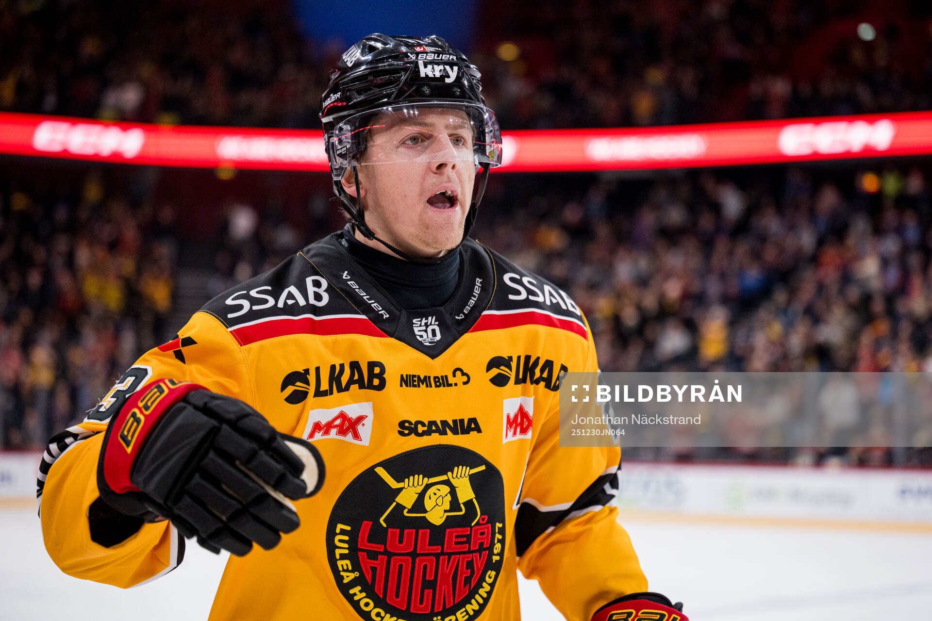 Luleås Jesper Sellgren jublar