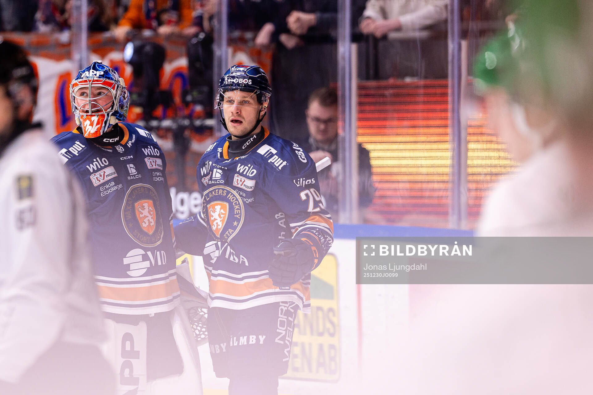 Växjös målvakt Ludvig Persson och Sebastian Strandberg
