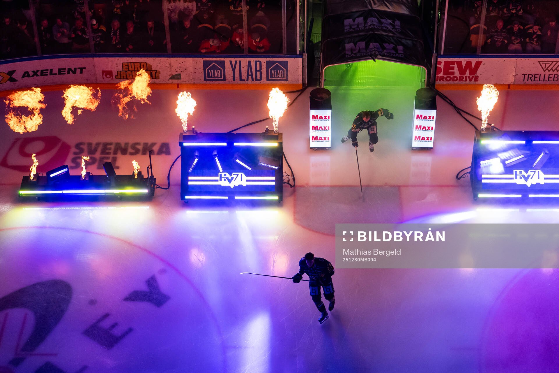 HV71s Jonathan Ang och Andreas Borgman gör entre