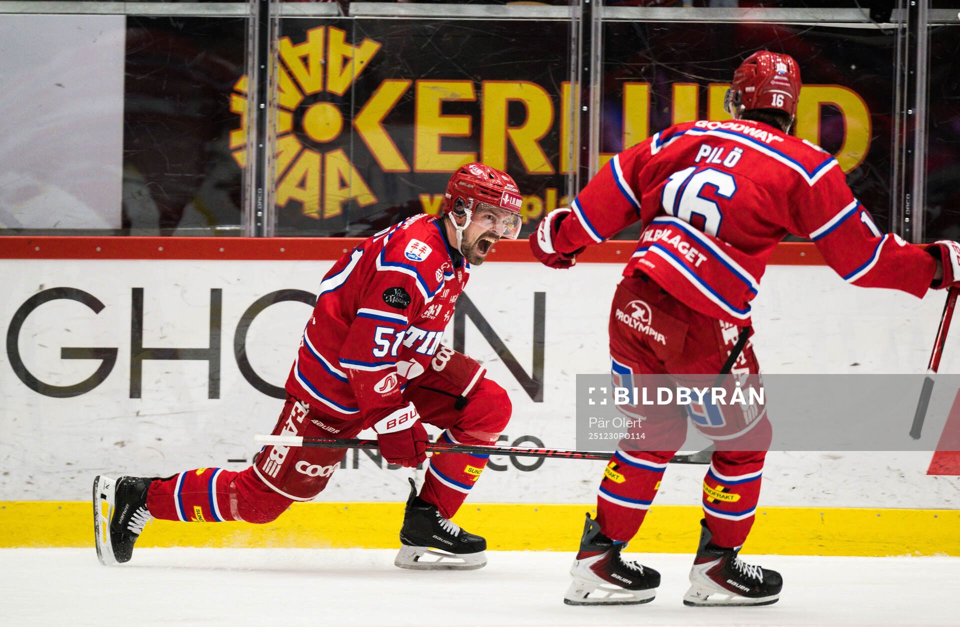 Timrås Anton Lander jublar
