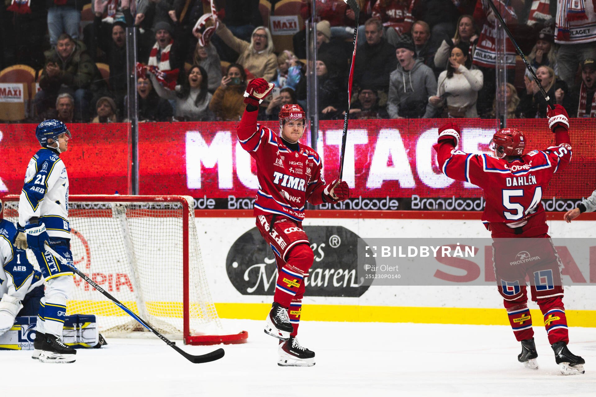 Timrås Sebastian Hartmann jublar