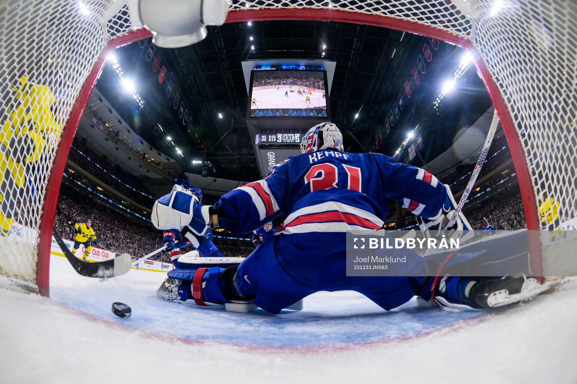 Ivar Stenberg of Sweden scores the 3-6 goal behind