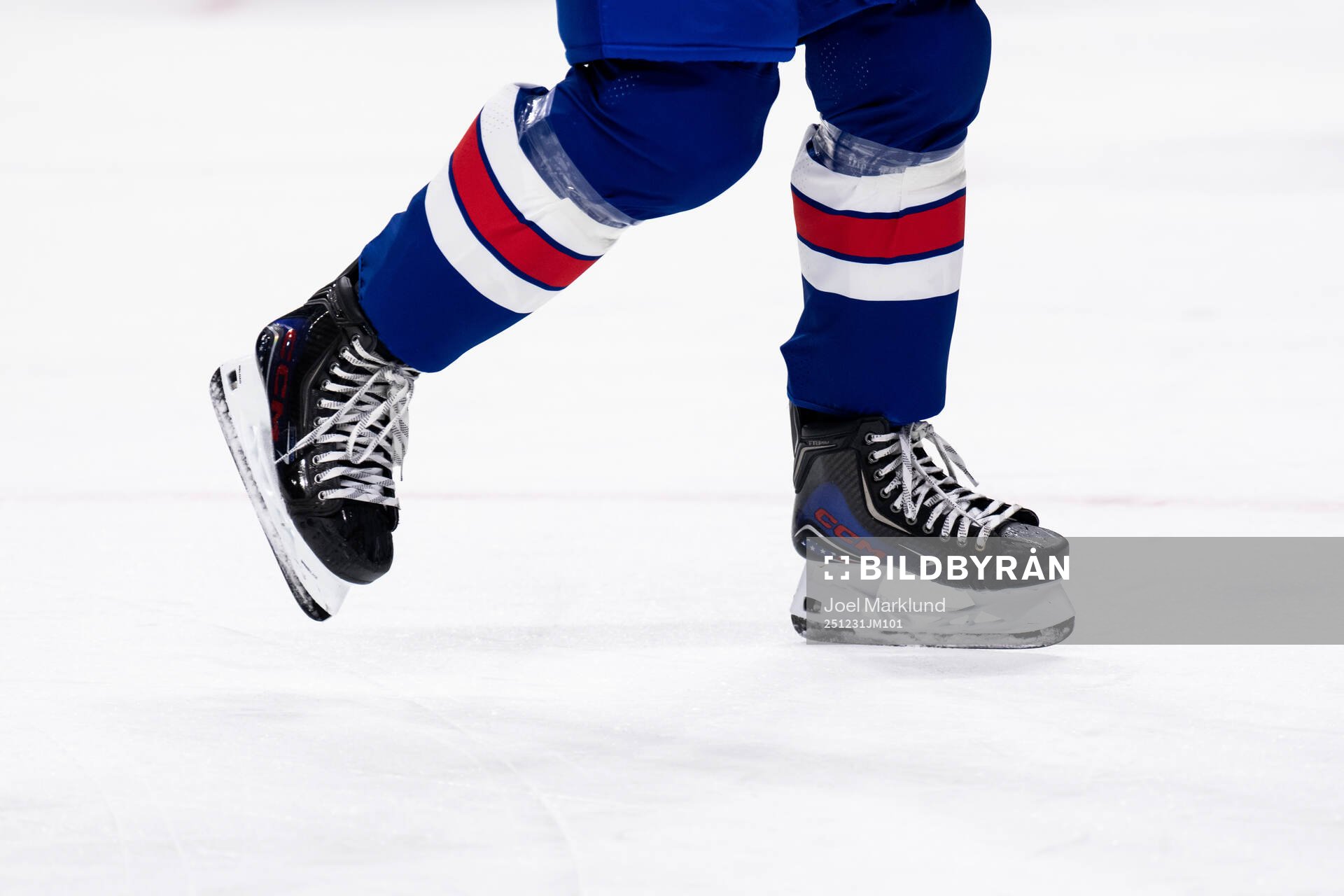 Skates of Kamil Bednarik of USA at warm-up