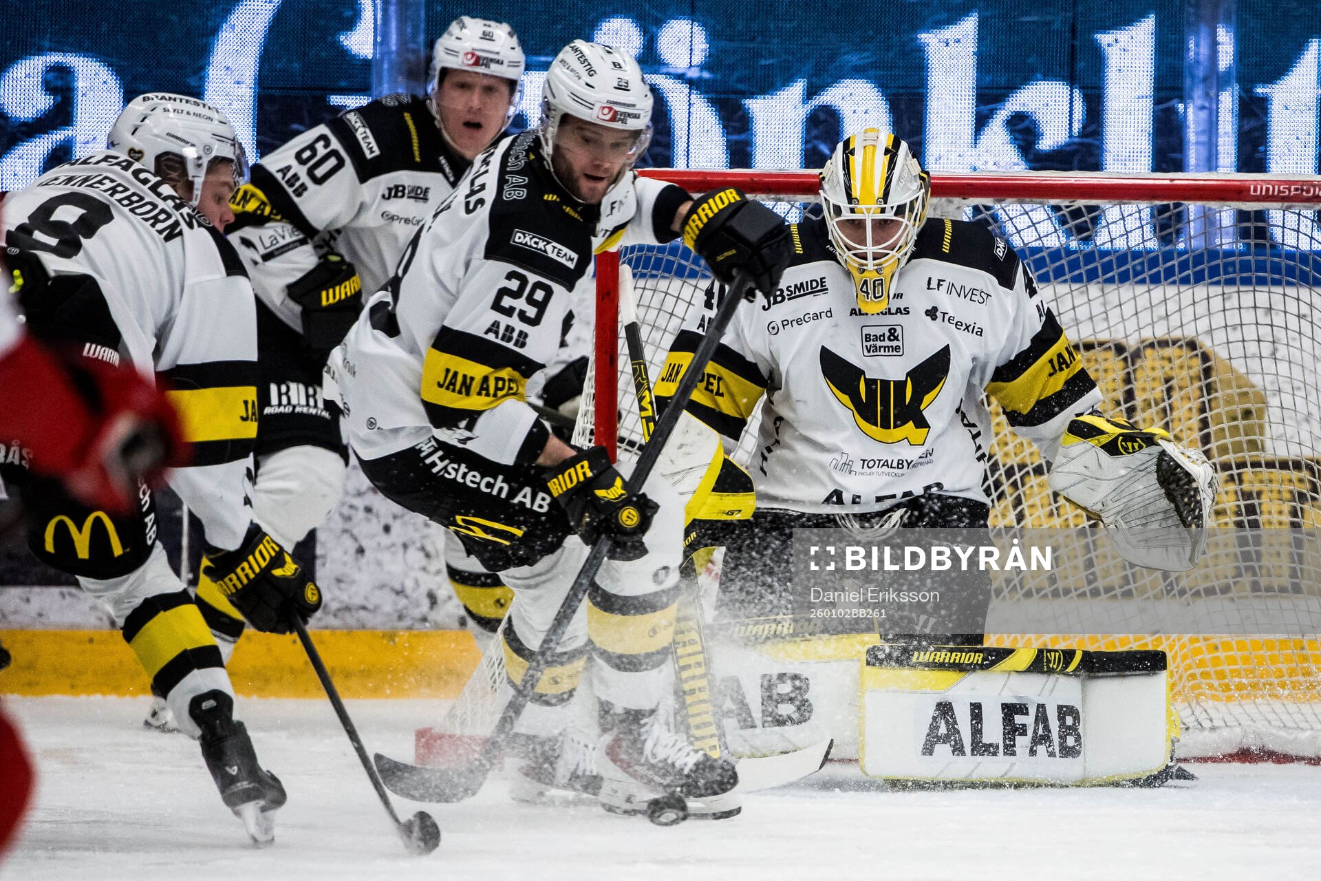 Västerås Kim Rosdahl och målvakt Rasmus Korhonen