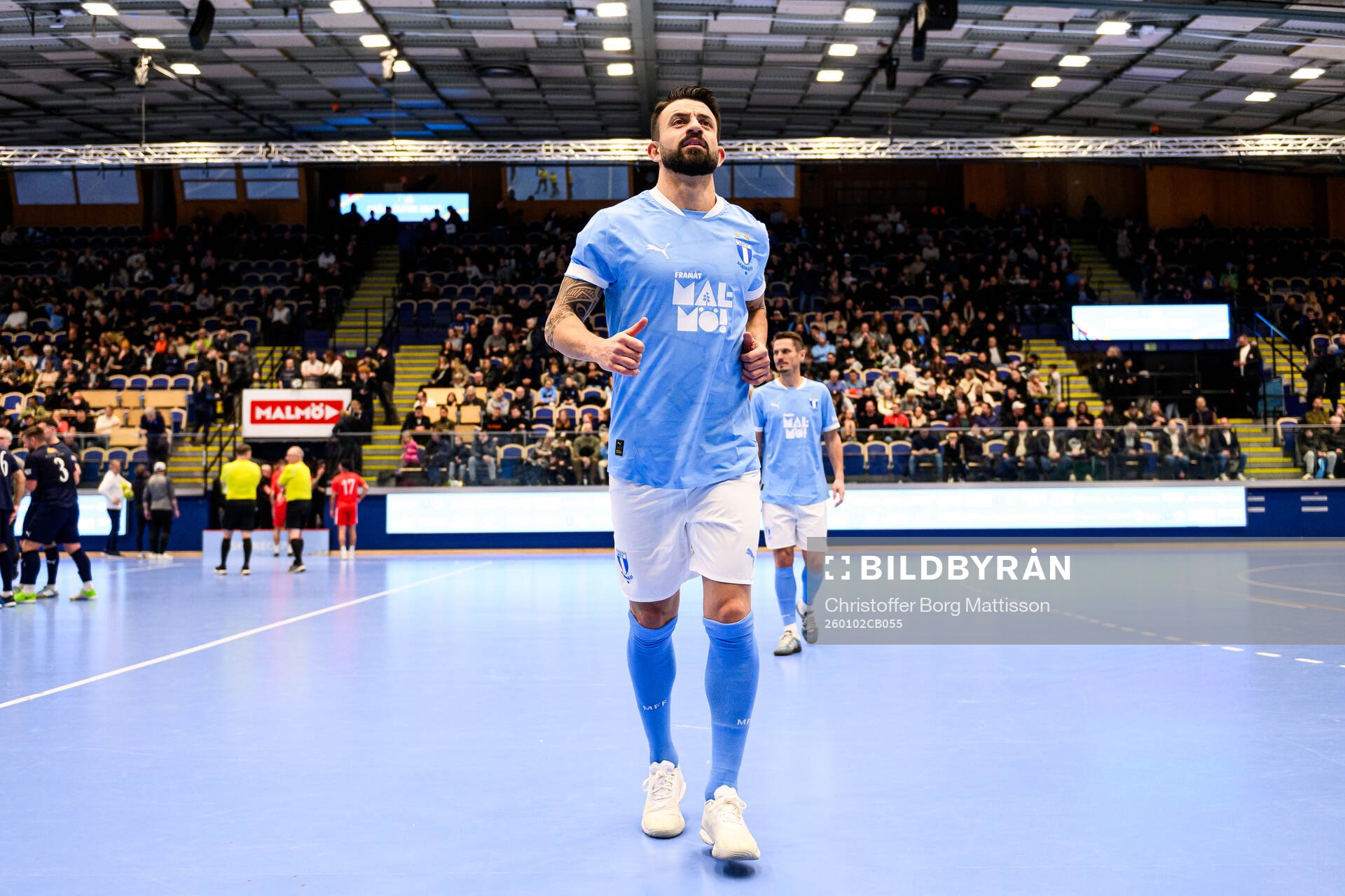 MFF Stjärnors Behrang Safari och Markus Rosenberg i