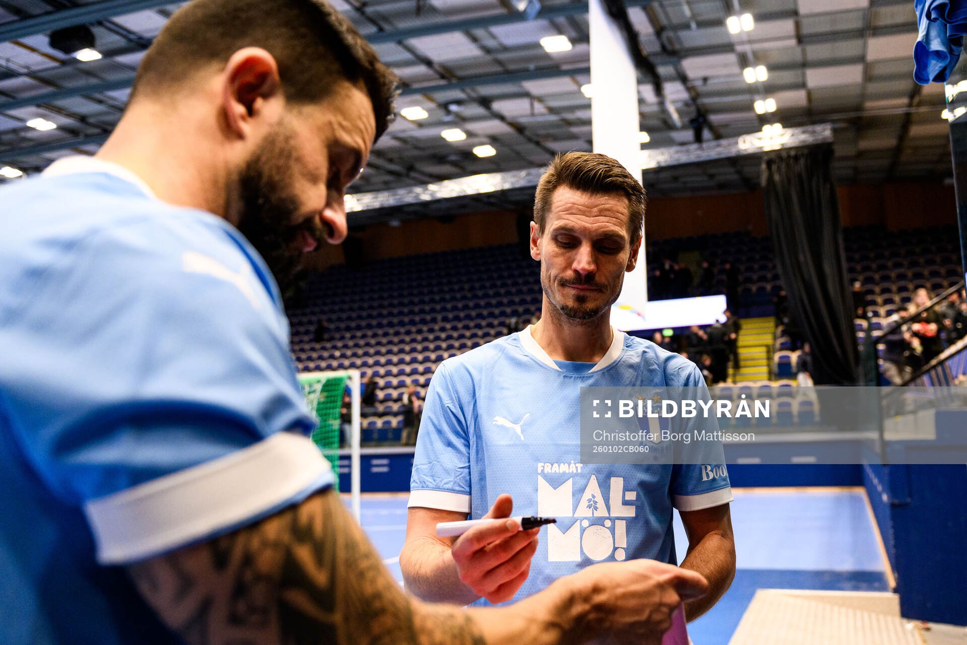 MFF Stjärnors Behrang Safari och Markus Rosenberg i