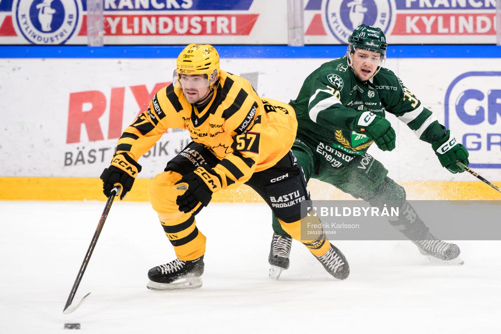 Skellefteås Emil Djuse och Färjestads Luke Philp
