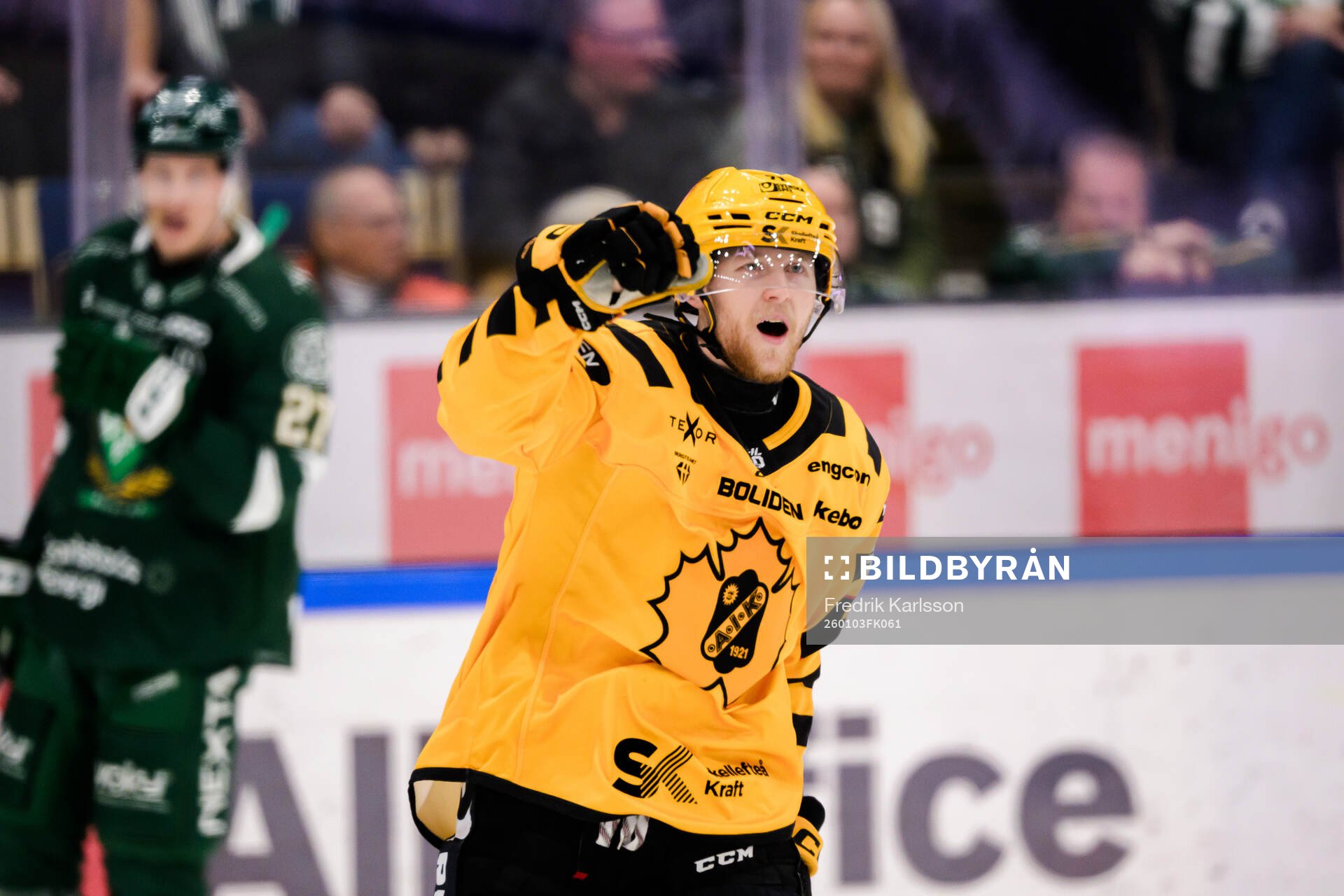Skellefteås Jonathan Davidsson jublar