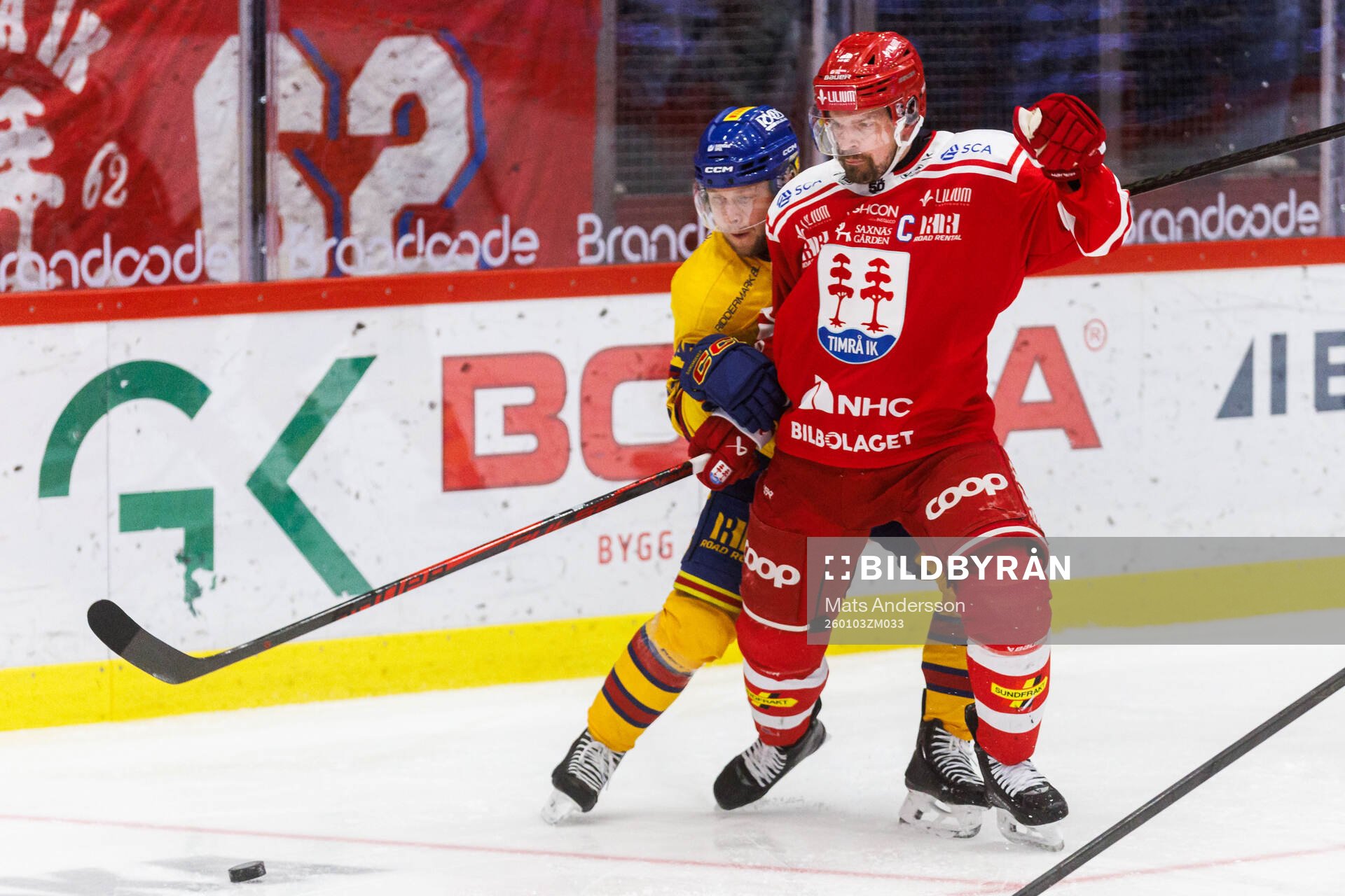 Djurgårdens Jesper Pettersson och Timrås Anton Lander