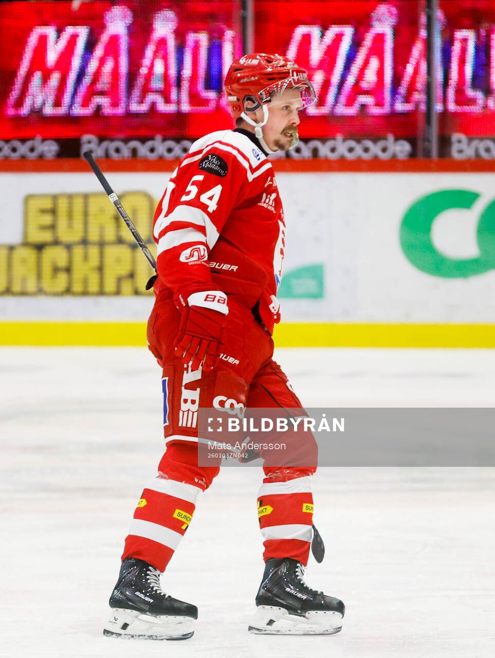 Timrås Jonathan Dahlén jublar
