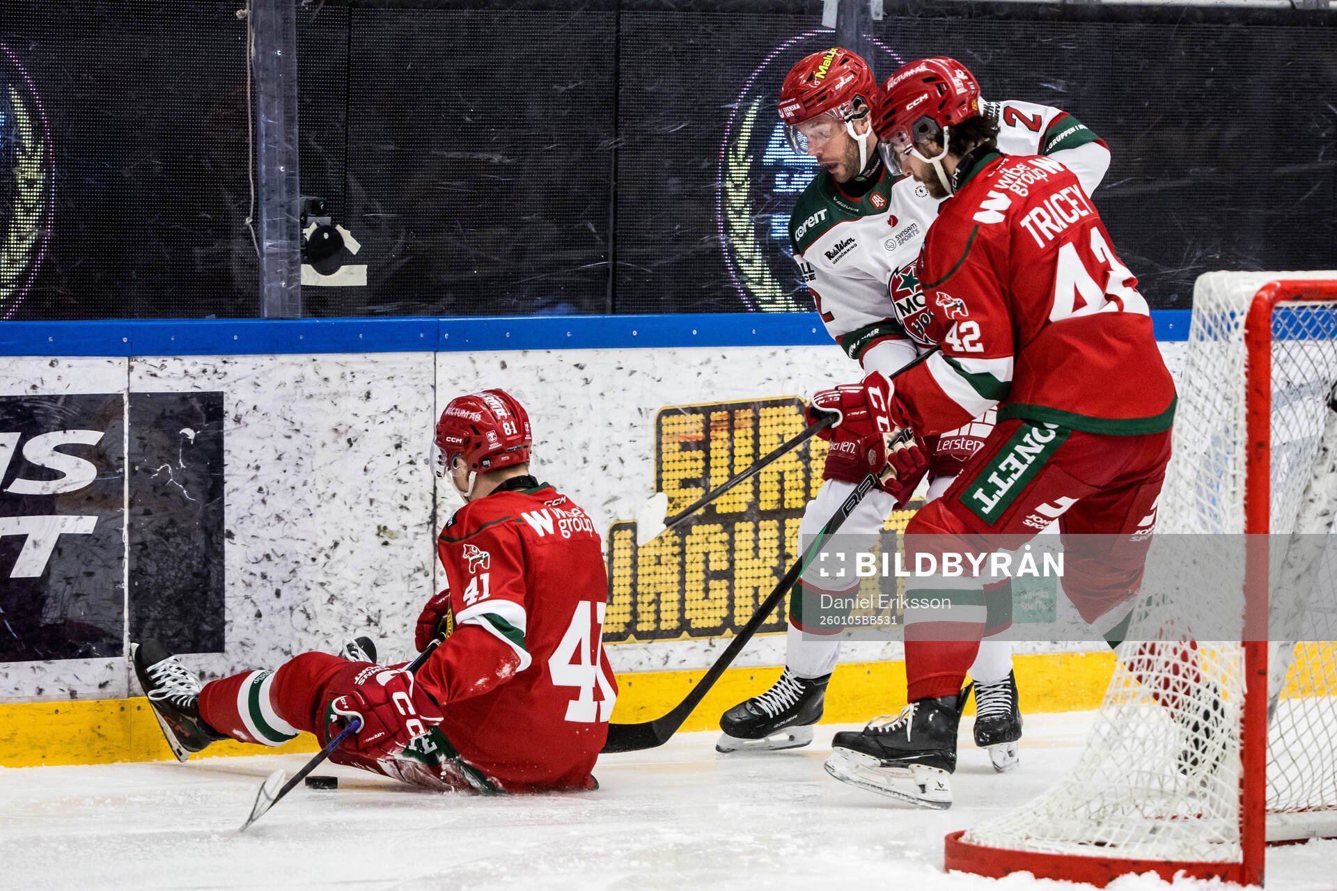 Moras Romeo Edvardsen Sörensen och Brayden Tracey mot