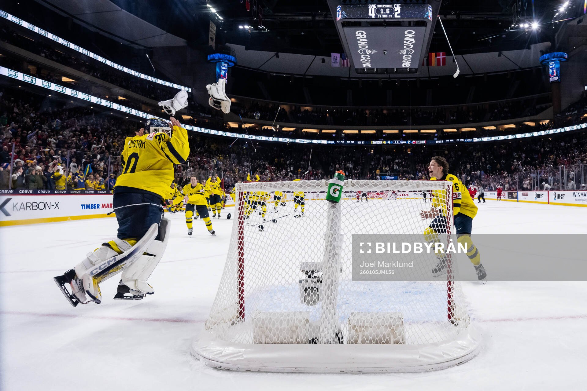Goaltender Love Härenstam and Sascha Boumedienne of Sweden