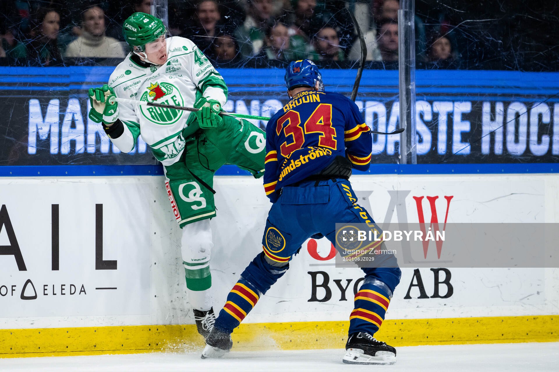 Rögles Gregor Biber och Djurgårdens Daniel Brodin