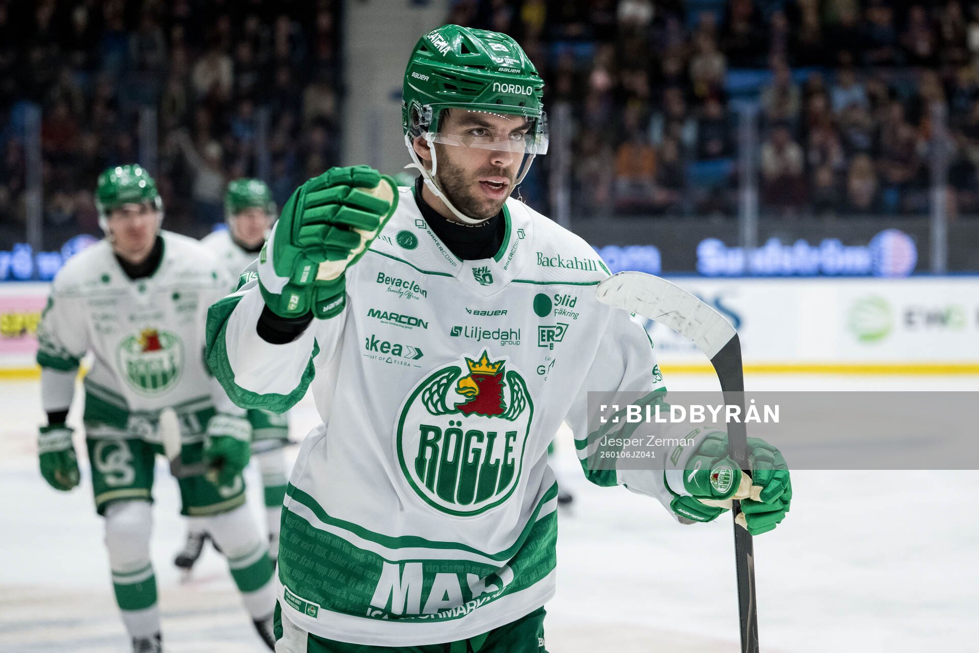 Rögles Josh Dickinson jublar