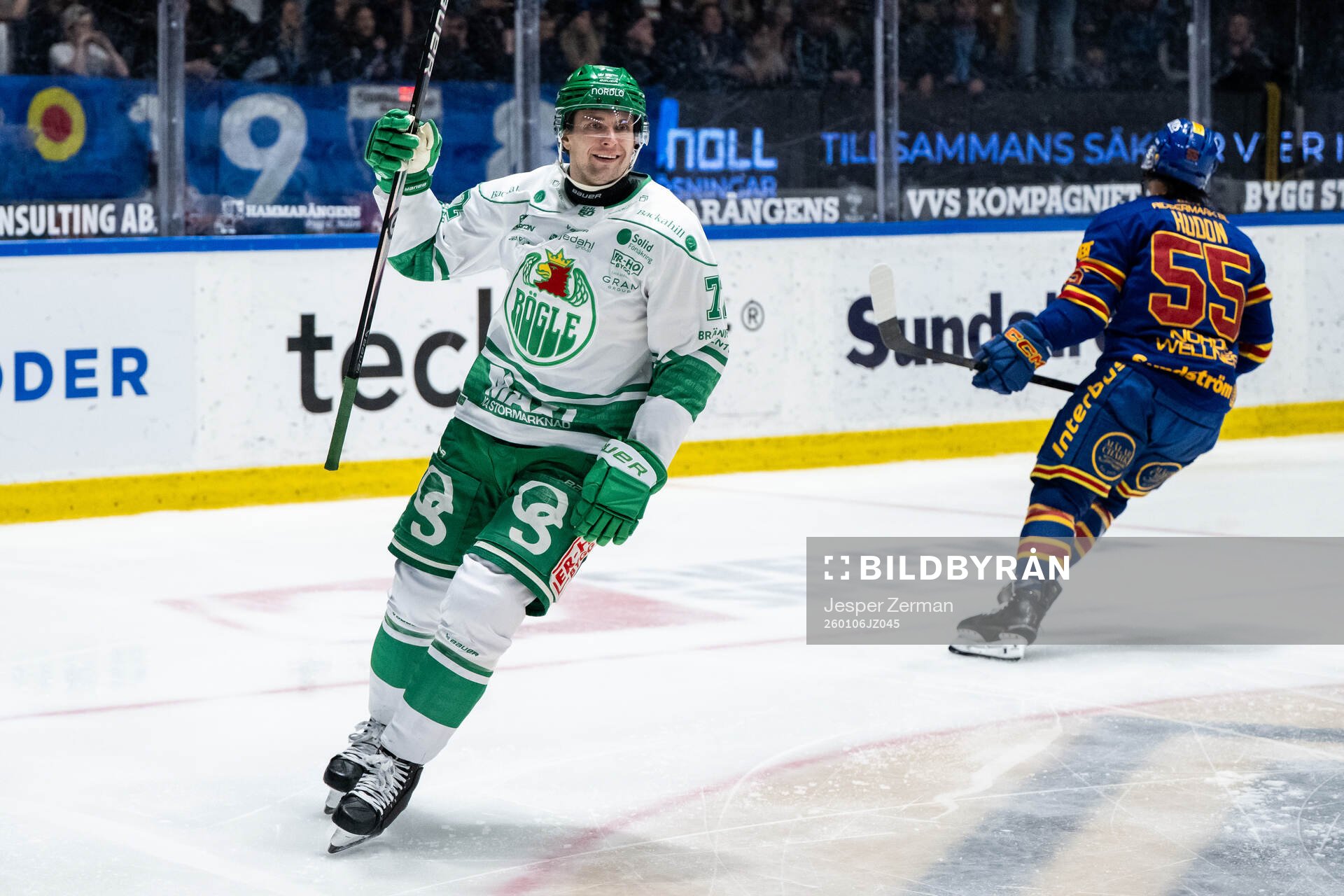 Rögles Daniel Zaar jublar