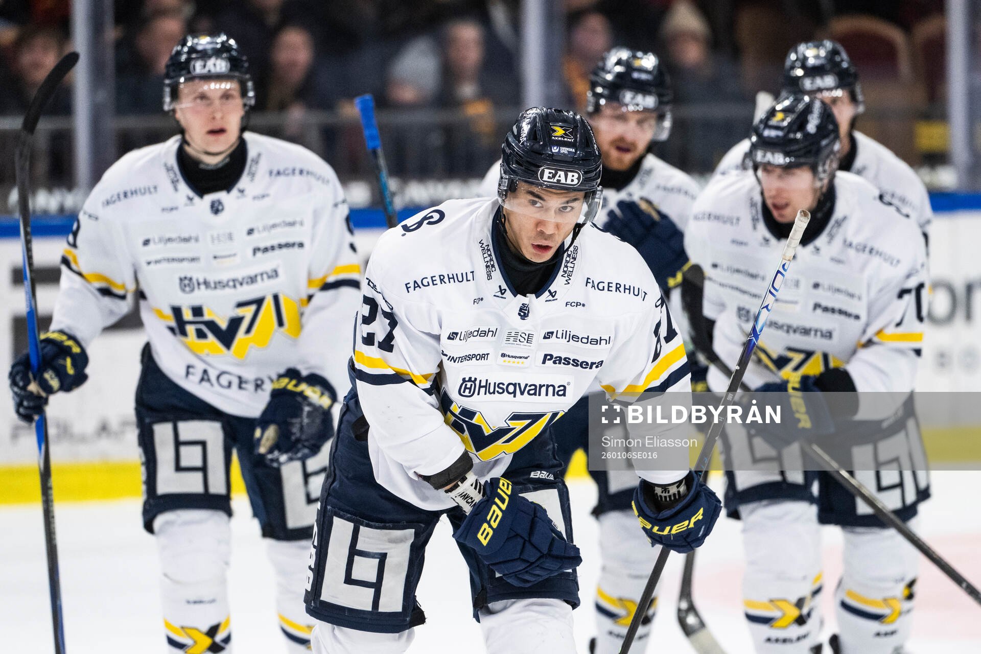 HV71s Jonathan Ang jublar
