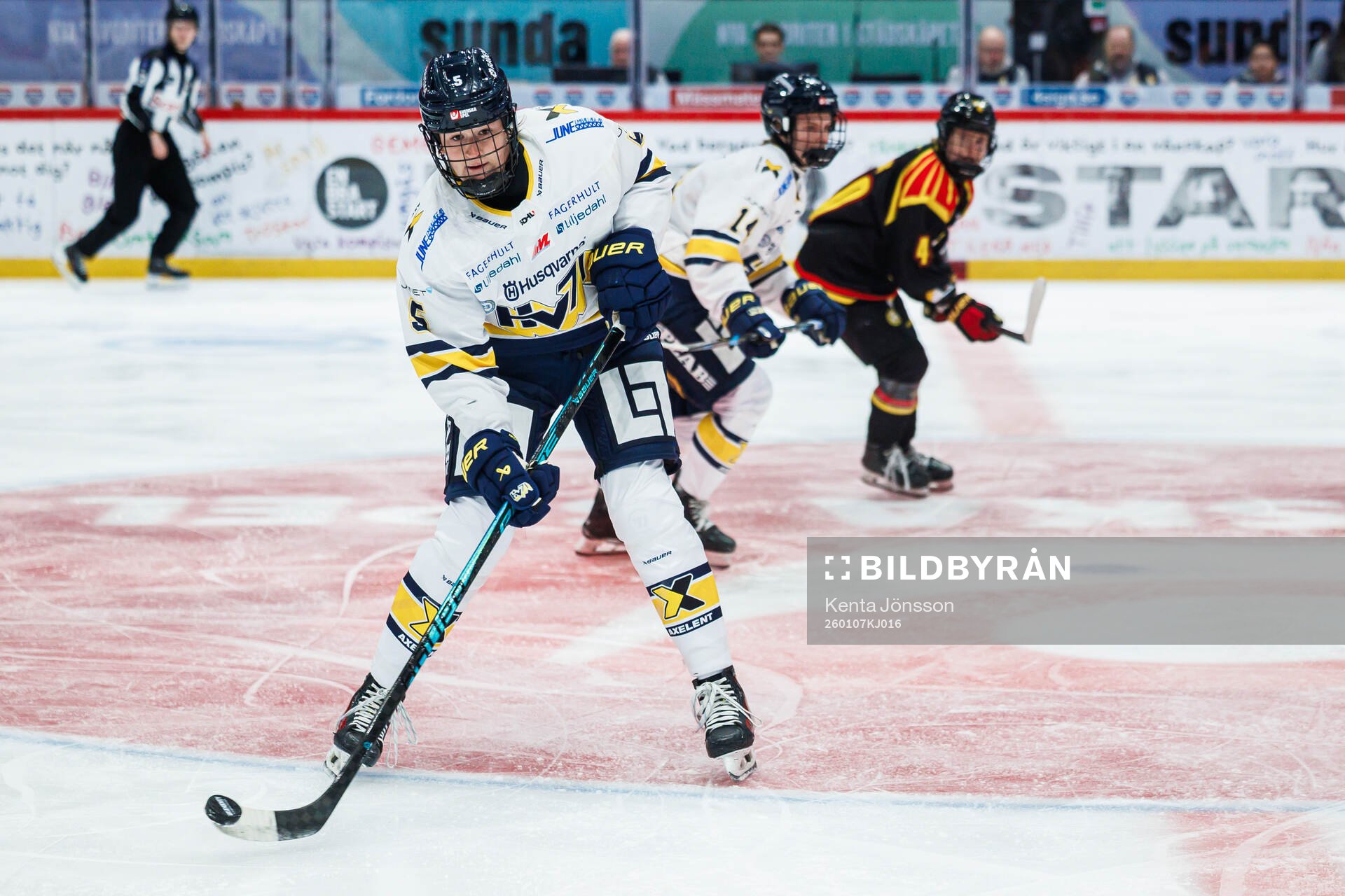 HV71s Julia Shaunessy