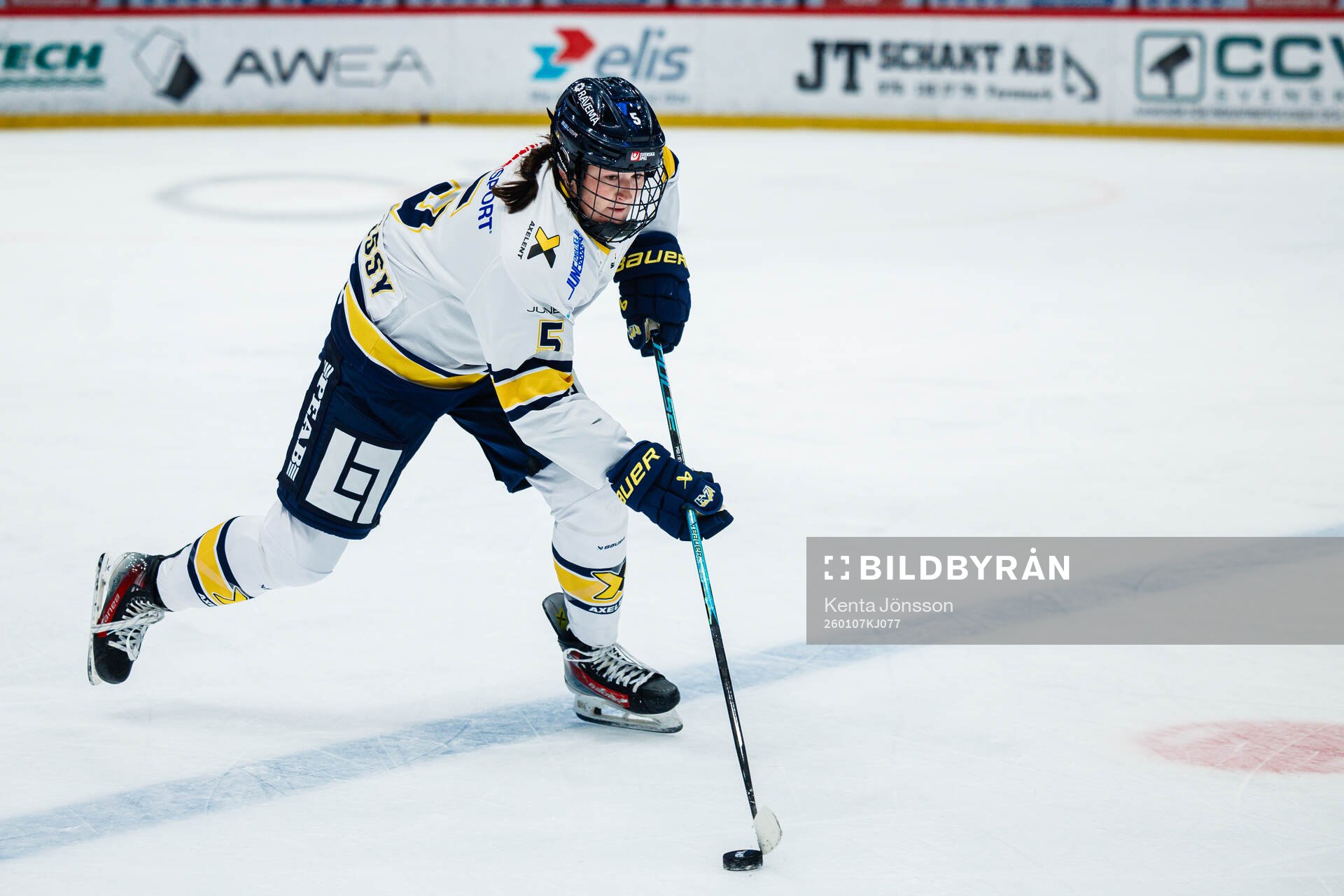 HV71s Julia Shaunessy