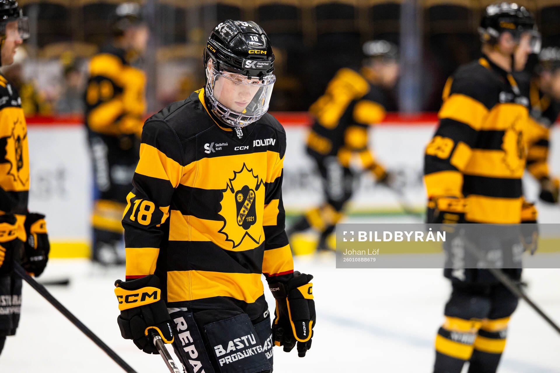 Skellefteås Viktor Klingsell innan ishockeymatchen i SHL