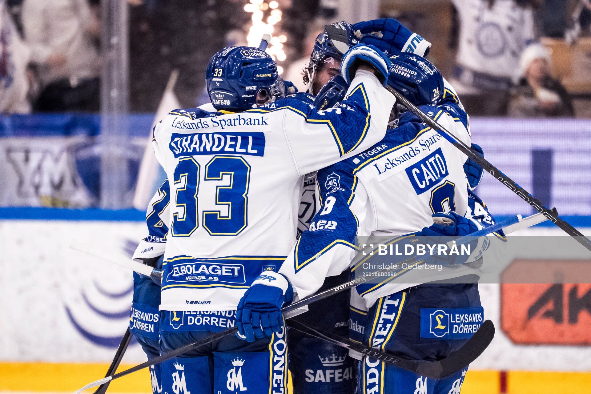 Leksands Olle Strandell, Matt Caito jublar