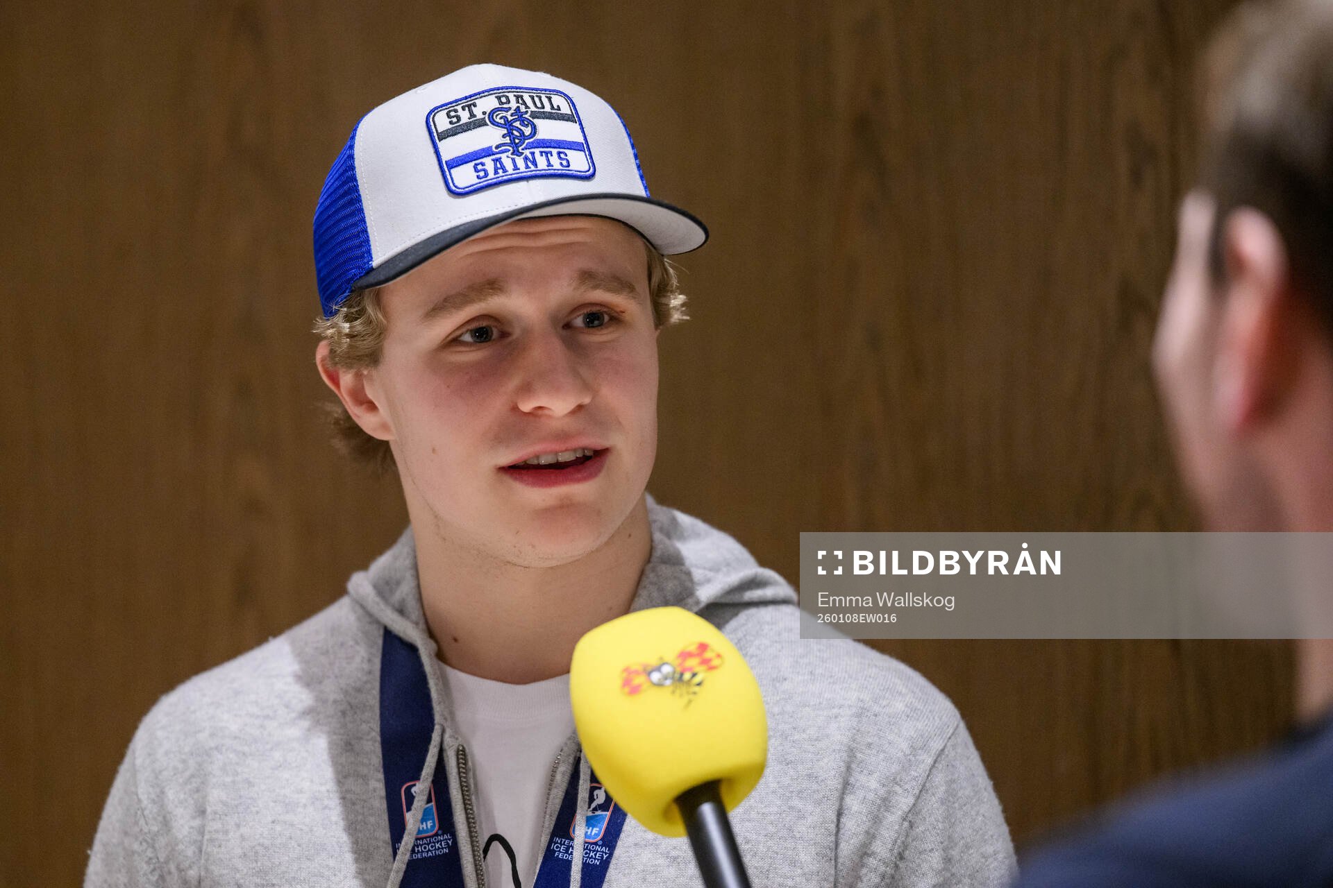 Alfons Freij of Sweden speaks to media