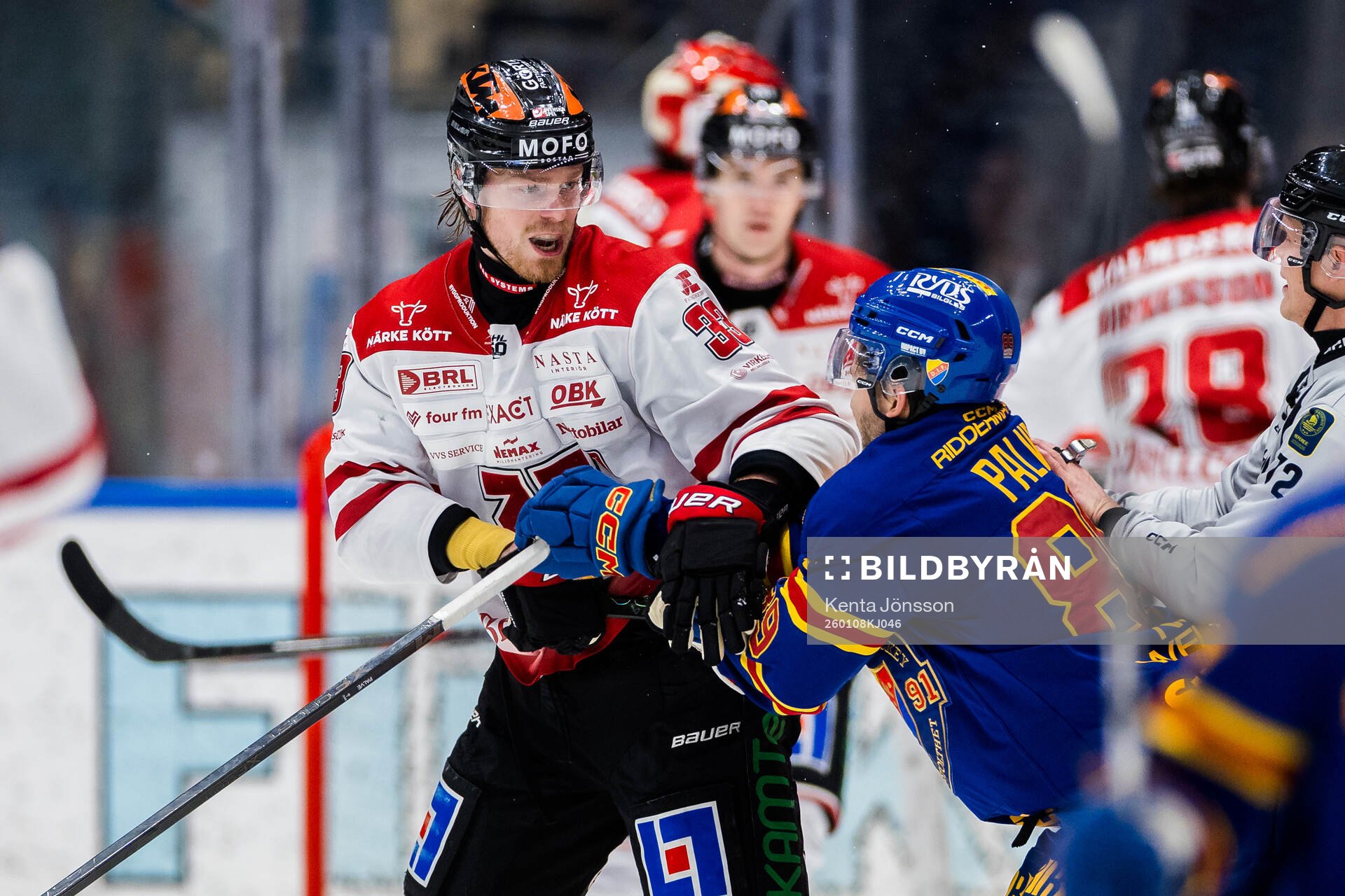 Örebros Christopher Mastomäki och Djurgårdens Oula Palve