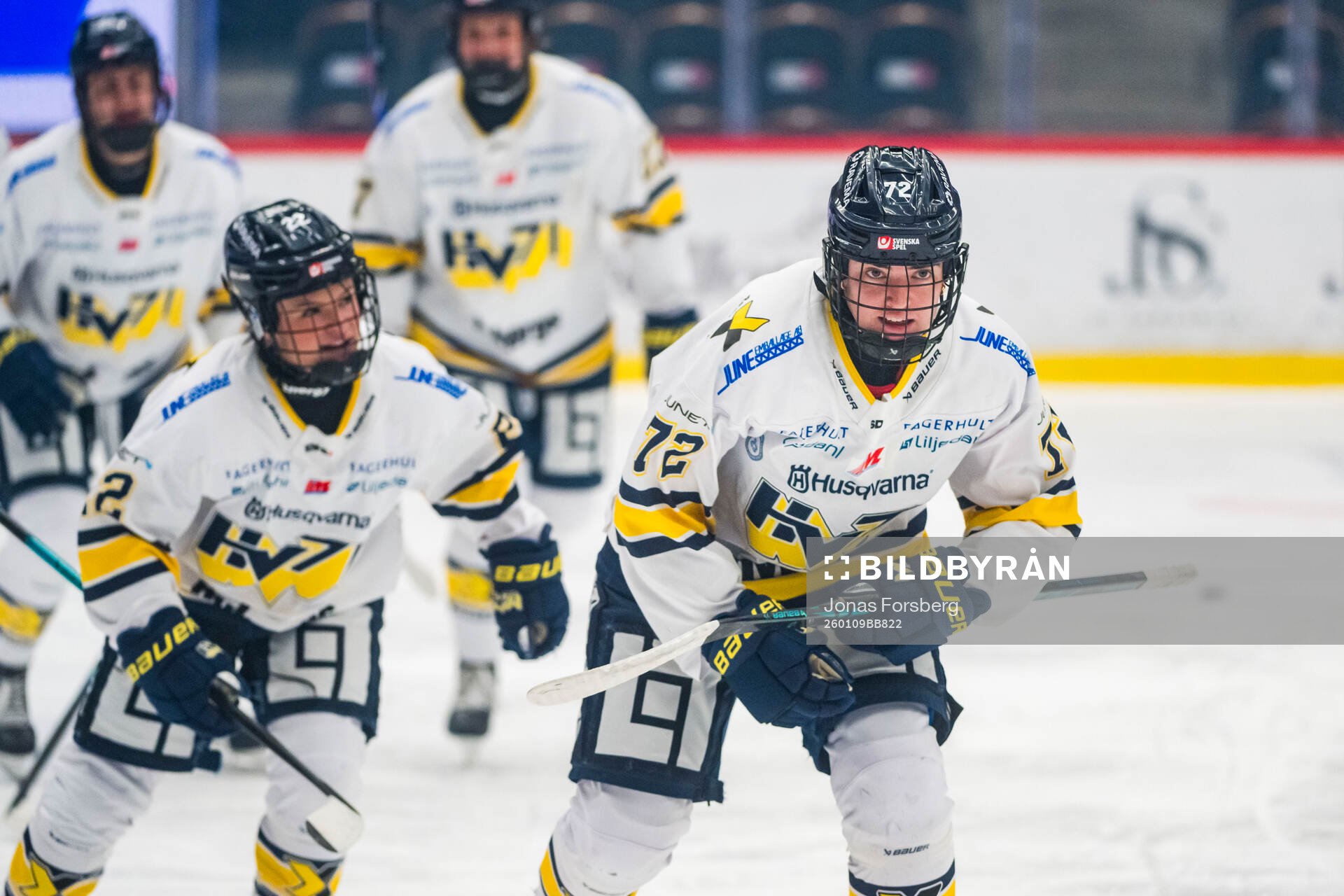 HV71s Kennedy Bobyck och Rachel Weiss