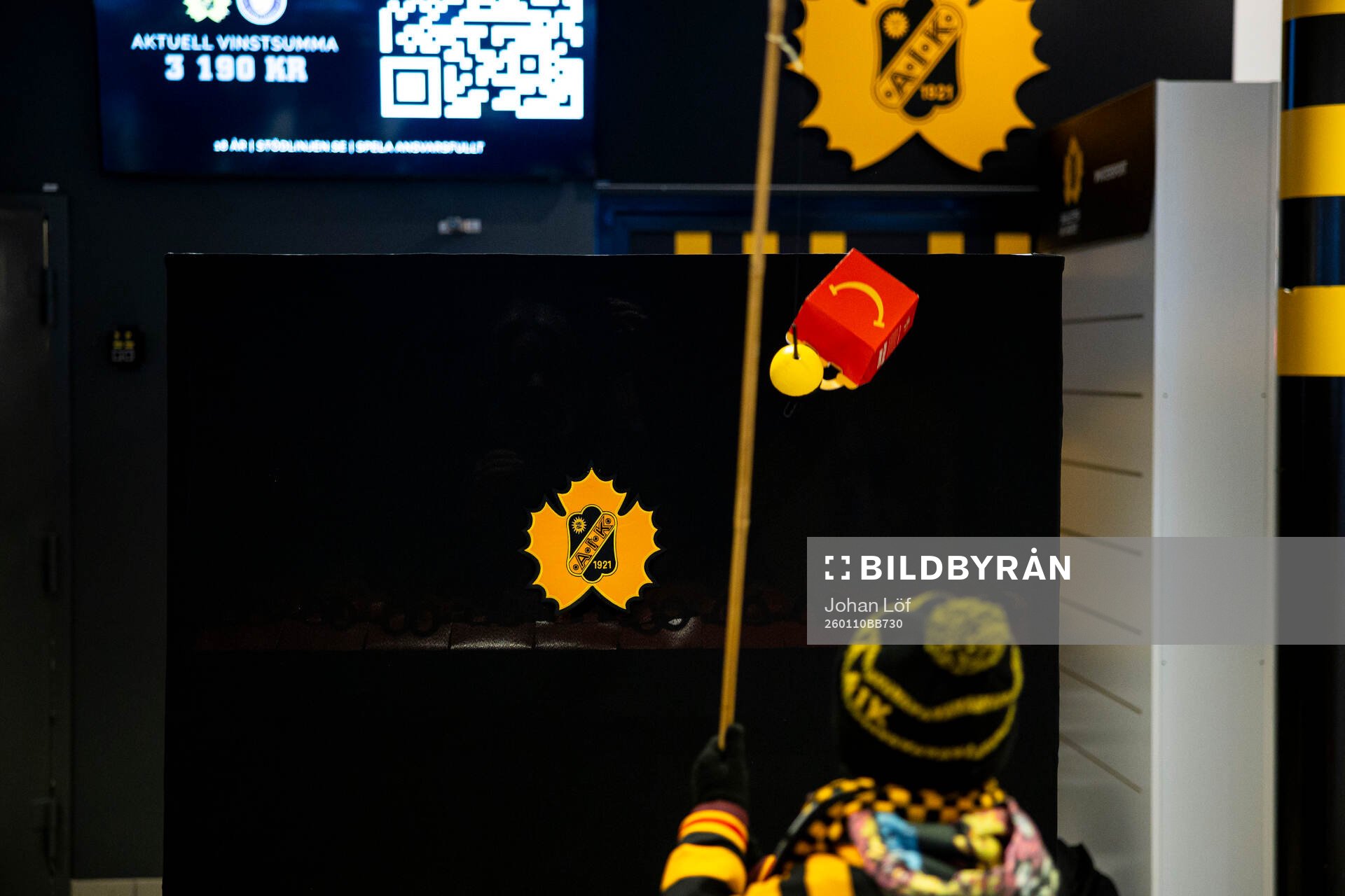 Fiskedam innan ishockeymatchen i SHL mellan Skellefteå och