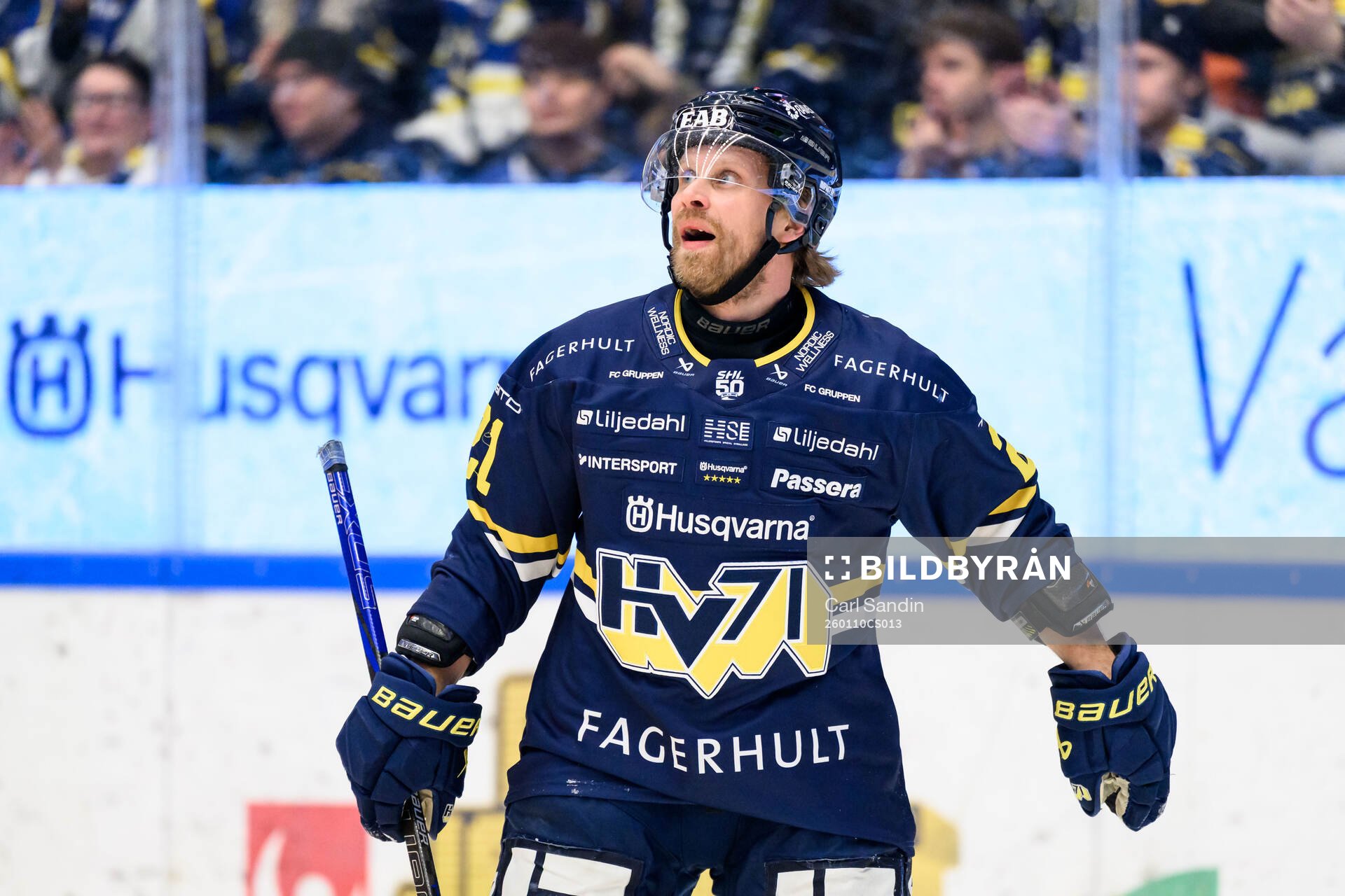HV71s Mattias Tedenby reagerar
