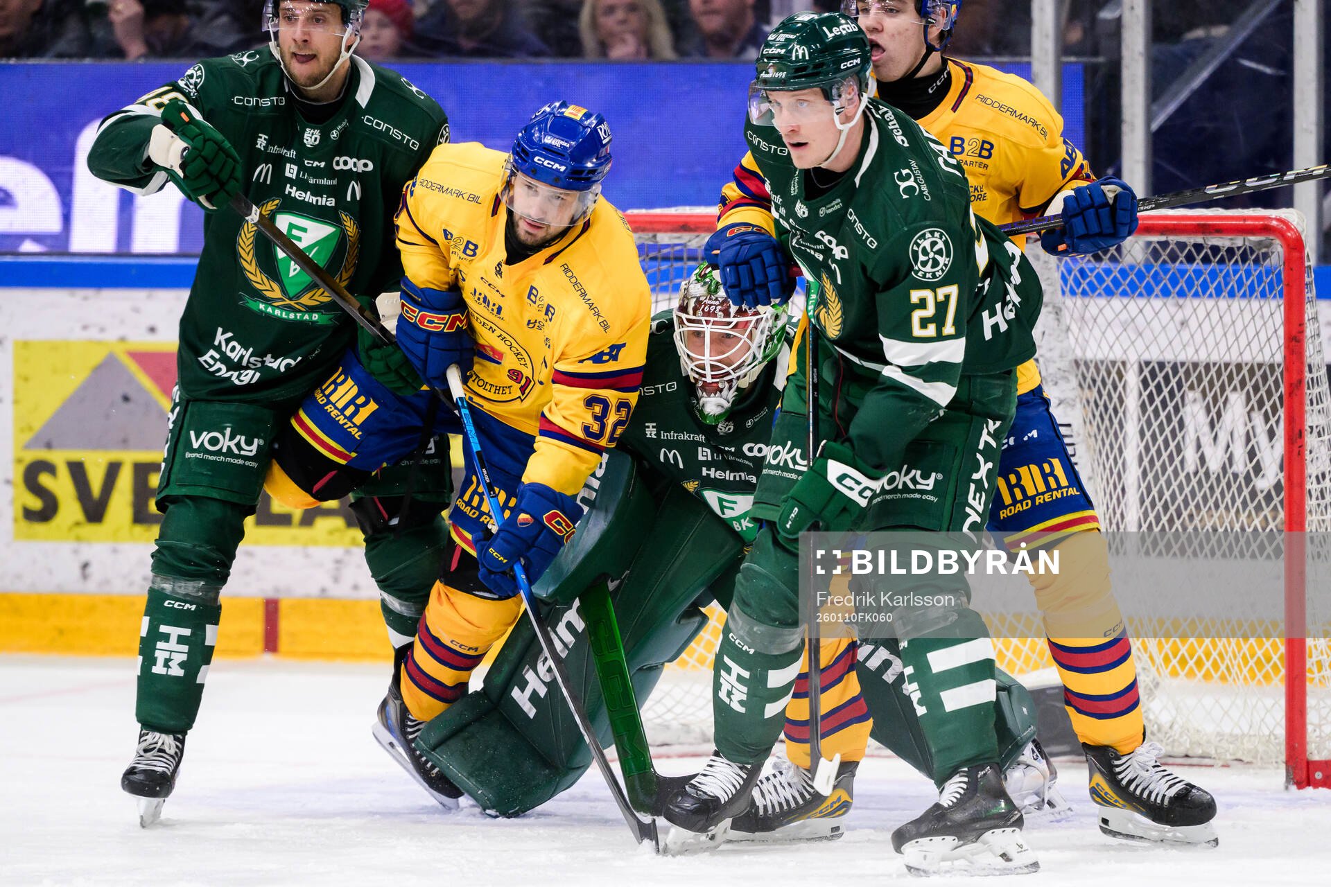 Färjestads Filip Roos, målvakt Emil Larmi och Gabriel