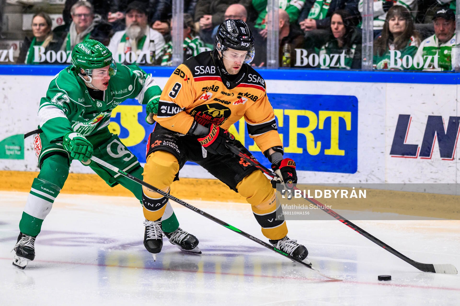 Rögles Isak Norlin och Luleås Heikki Liedes
