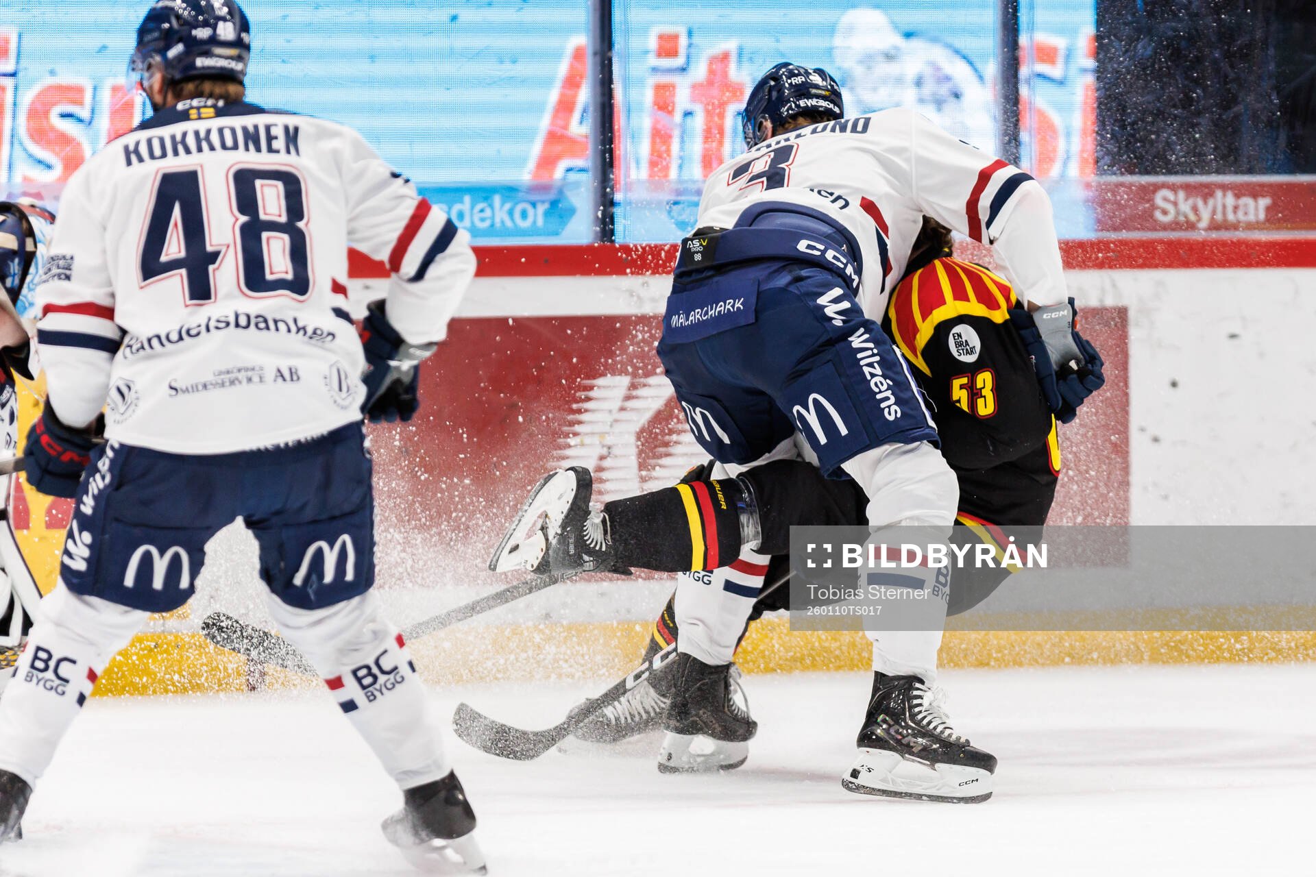 Linköpings Edvin Hammarlund och Brynäs Luke Witkowski