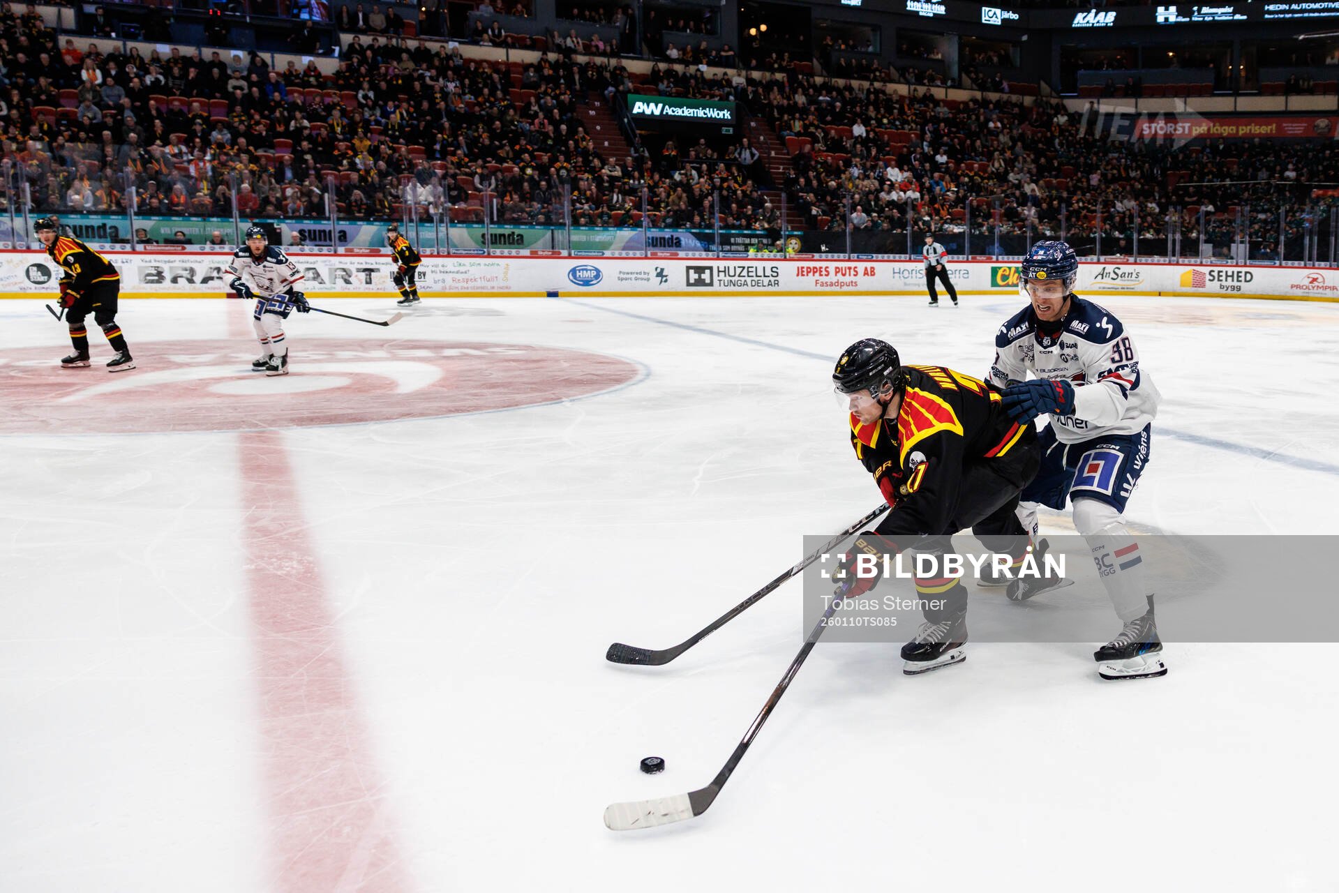 Brynäs Mattias Norlinder och Linköpings Johan Södergran