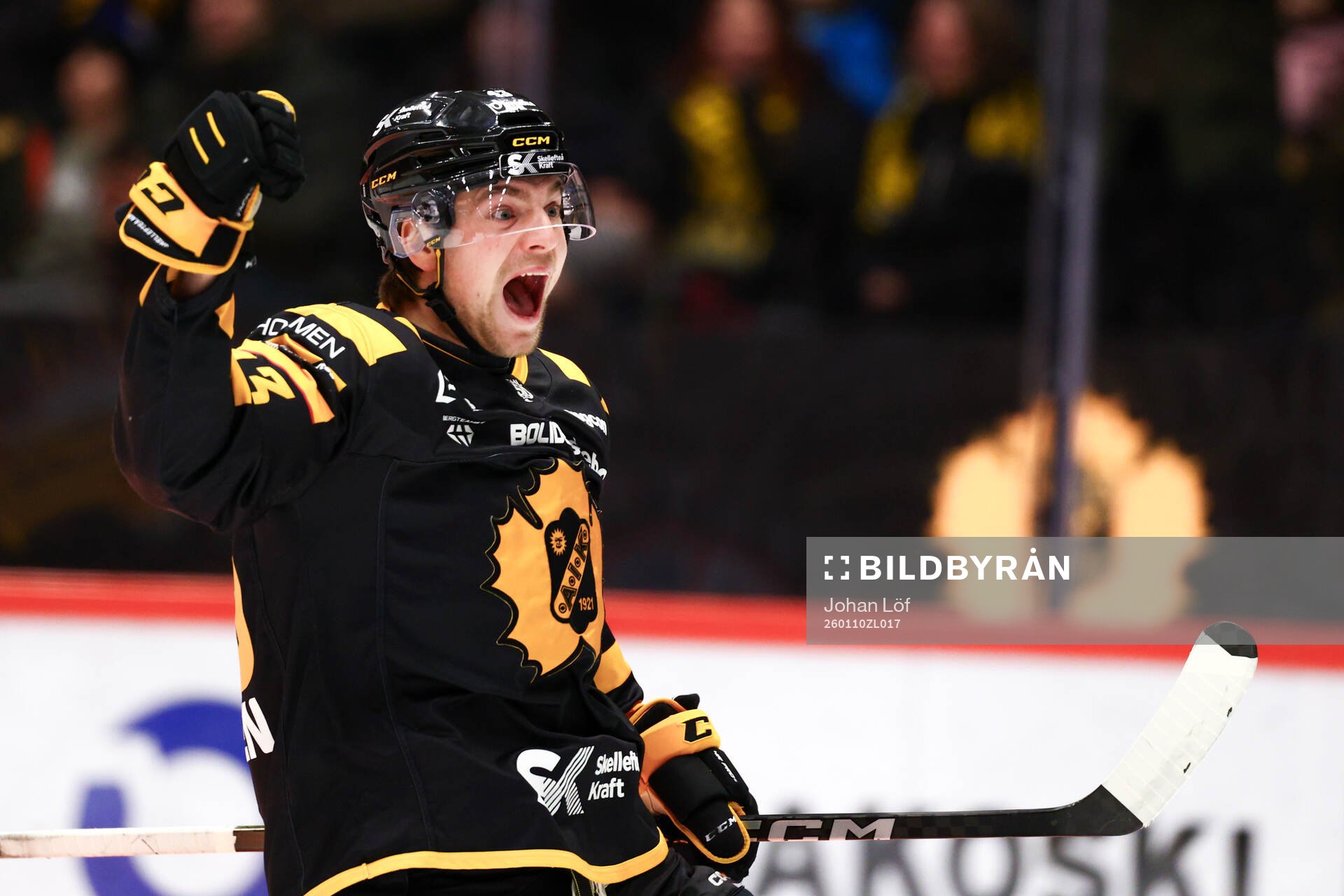 Skellefteås Max Krogdahl jublar