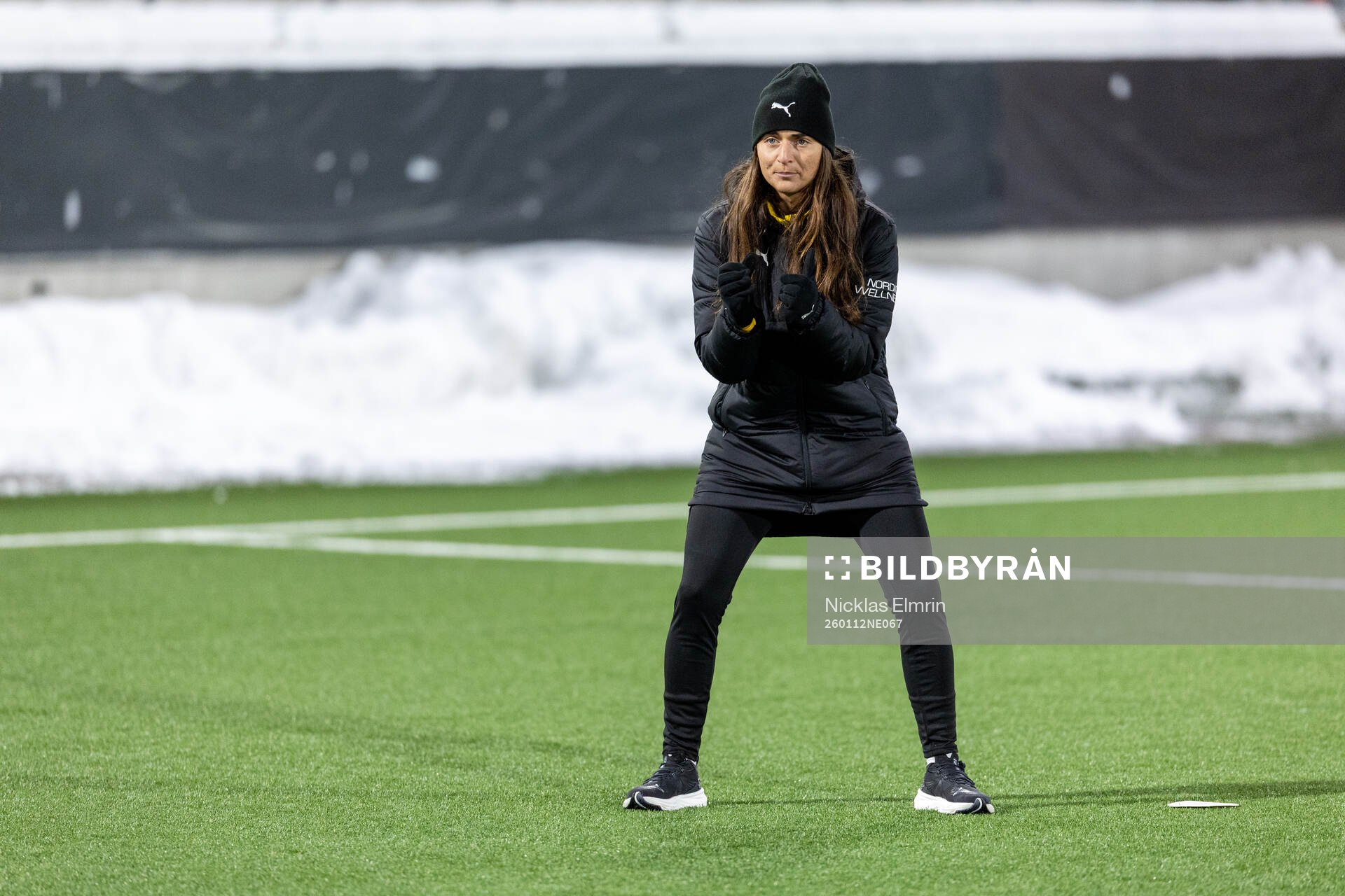 Häckens tränare Elena Sadiku