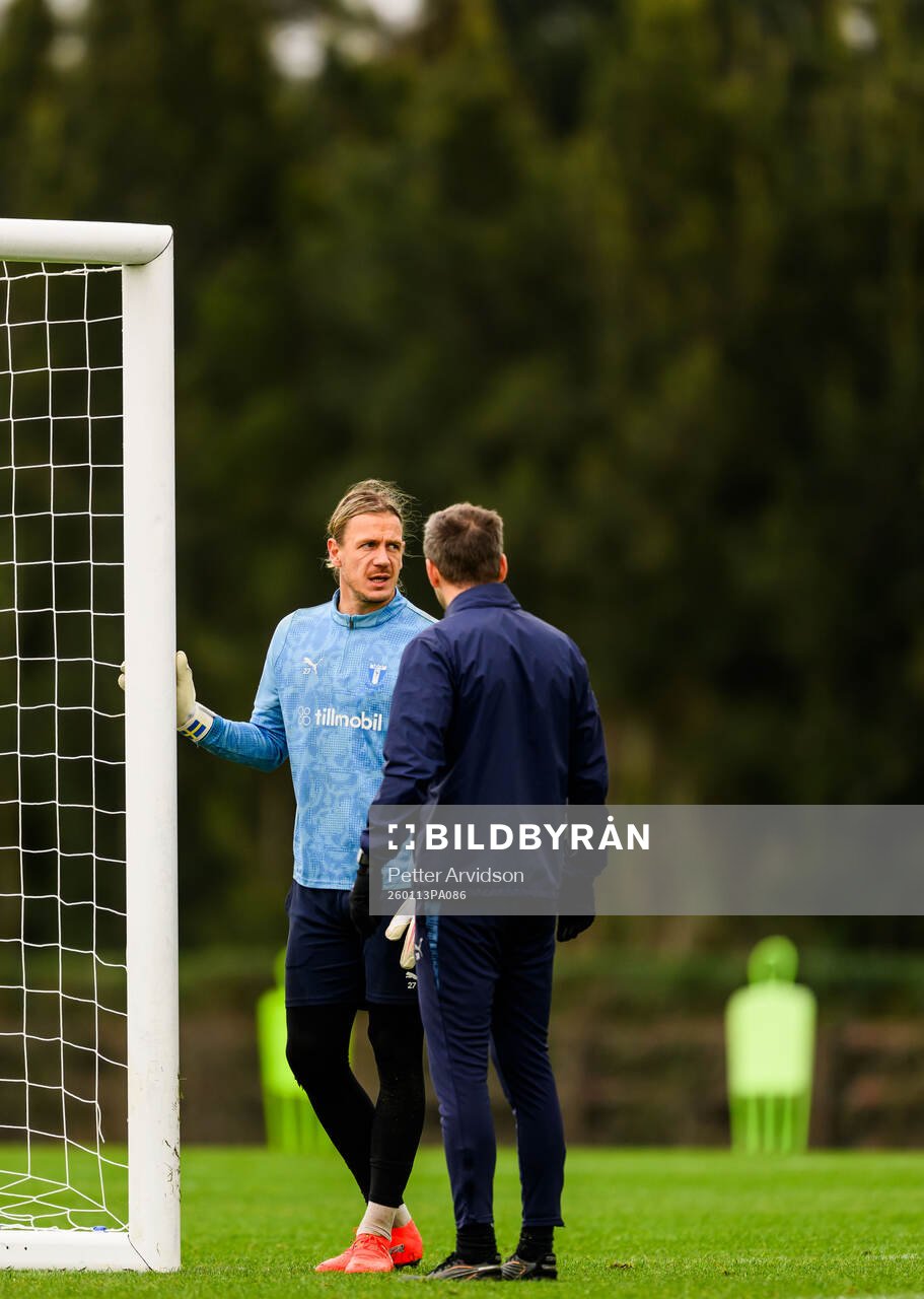 Målvakt Johan Dahlin och målvaktstränare Zlatan Azinovic