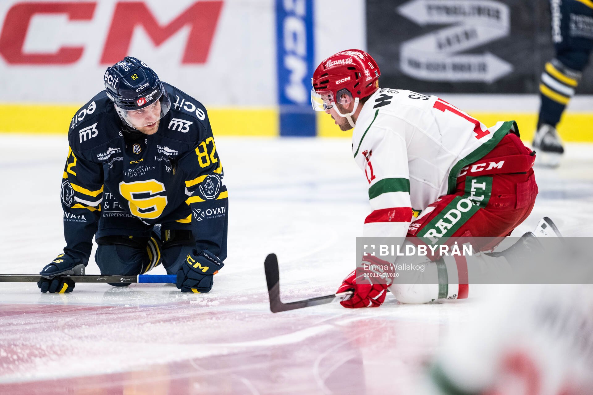 Södertäljes Roope Laavainen och Moras Gustav Salmi-Lilja