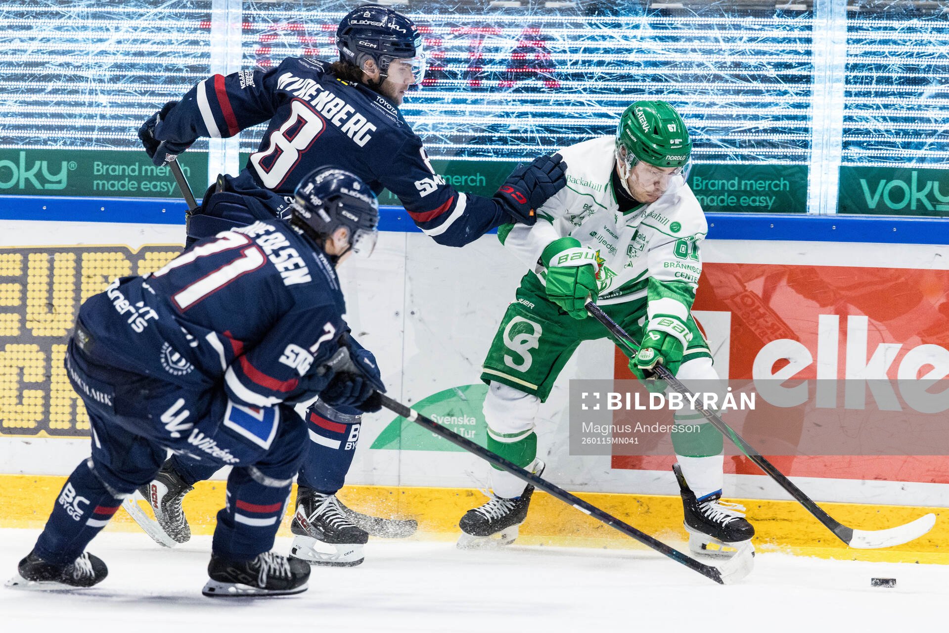 Linköpings Jonathan Myrenberg och Rögles Leon Bristedt