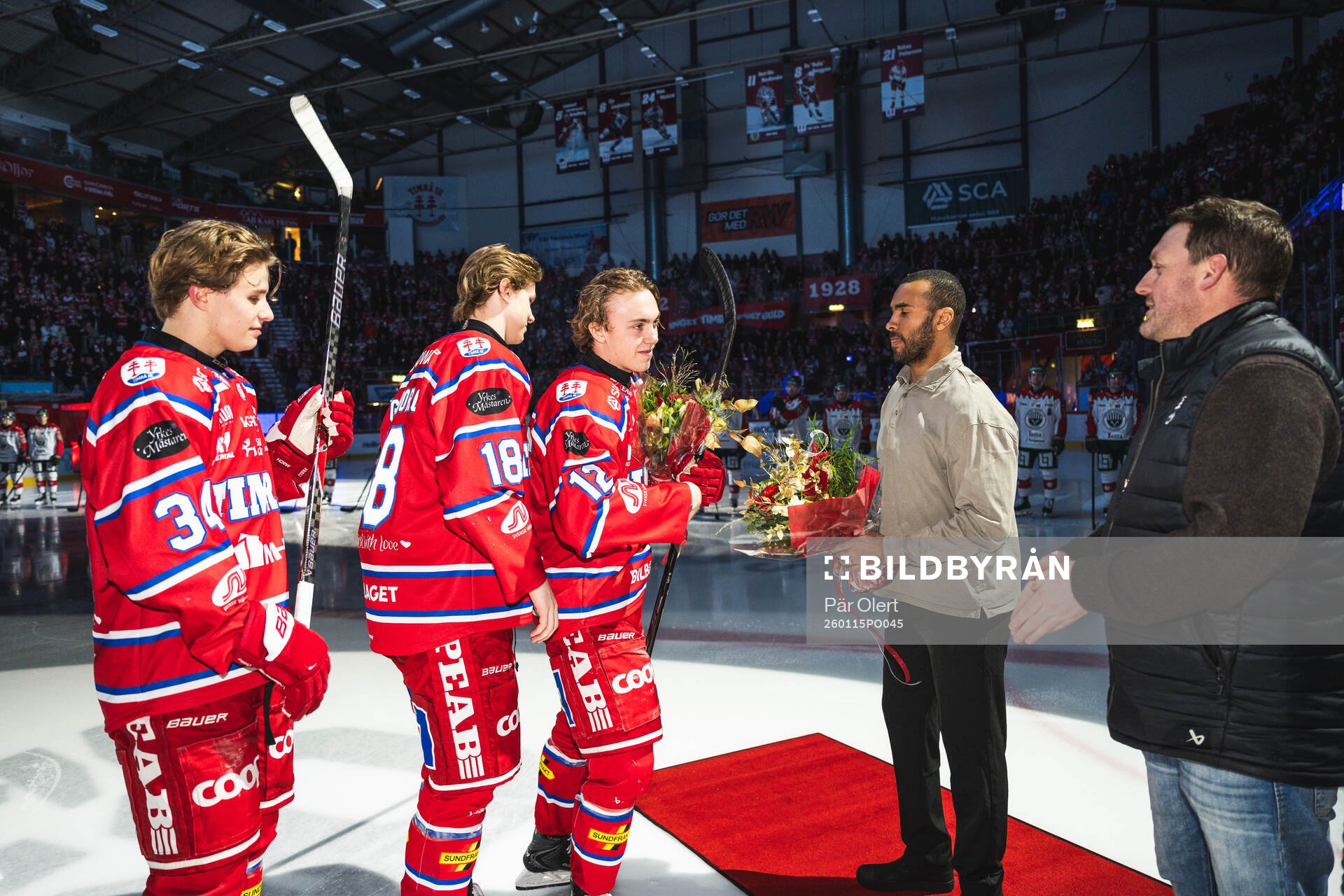 Timrås Eddie Genborg Linus Eriksson och Alfons Freij hyllas
