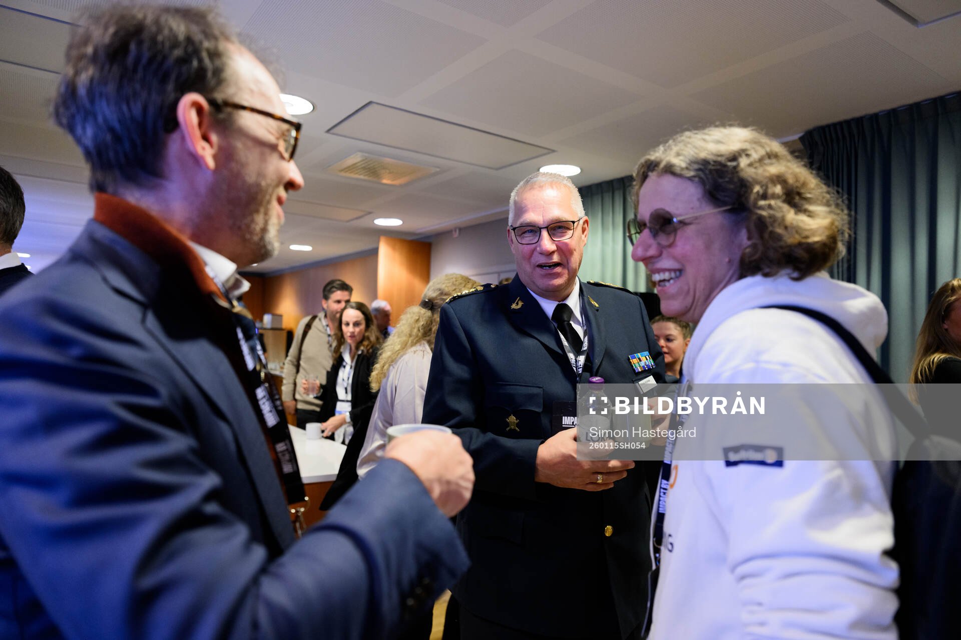 Överste Stefan Smedman, Försvarsmakten och Karin