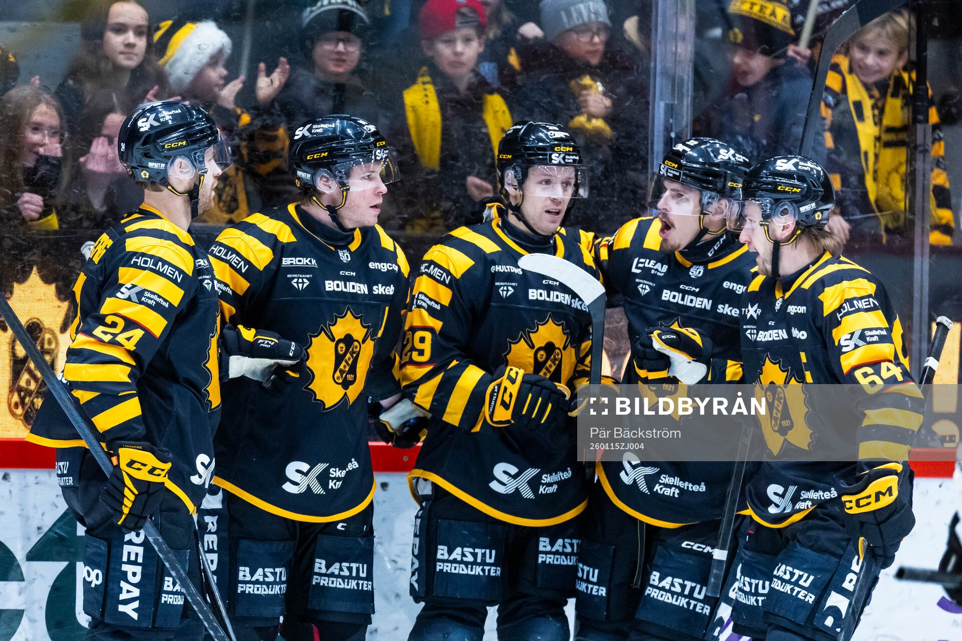 Skellefteås Mikkel Aagaard jublar