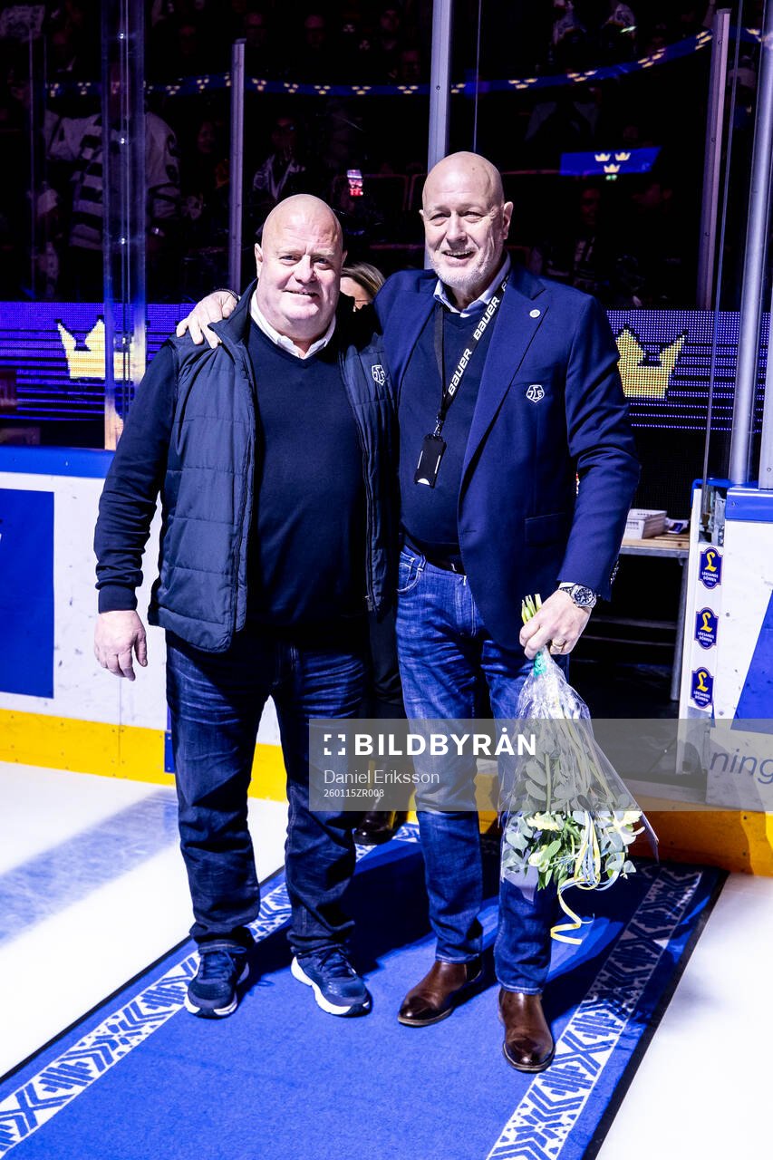 Leksands assisterande general manager Christer Siik hyllas