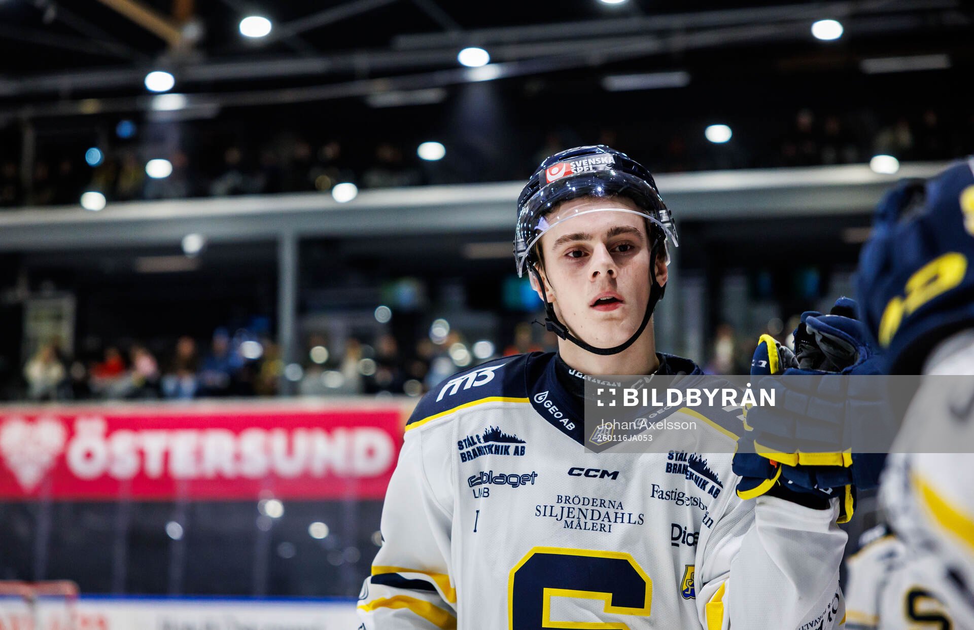 Södertäljes Filip Holst jublar