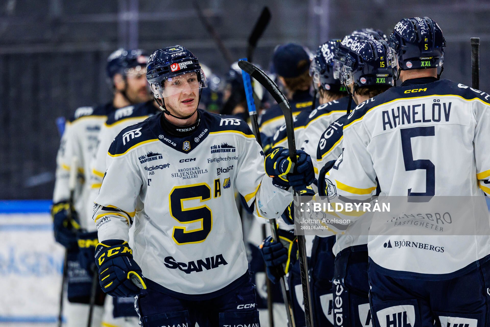 Södertäljes Henrik Eriksson jublar