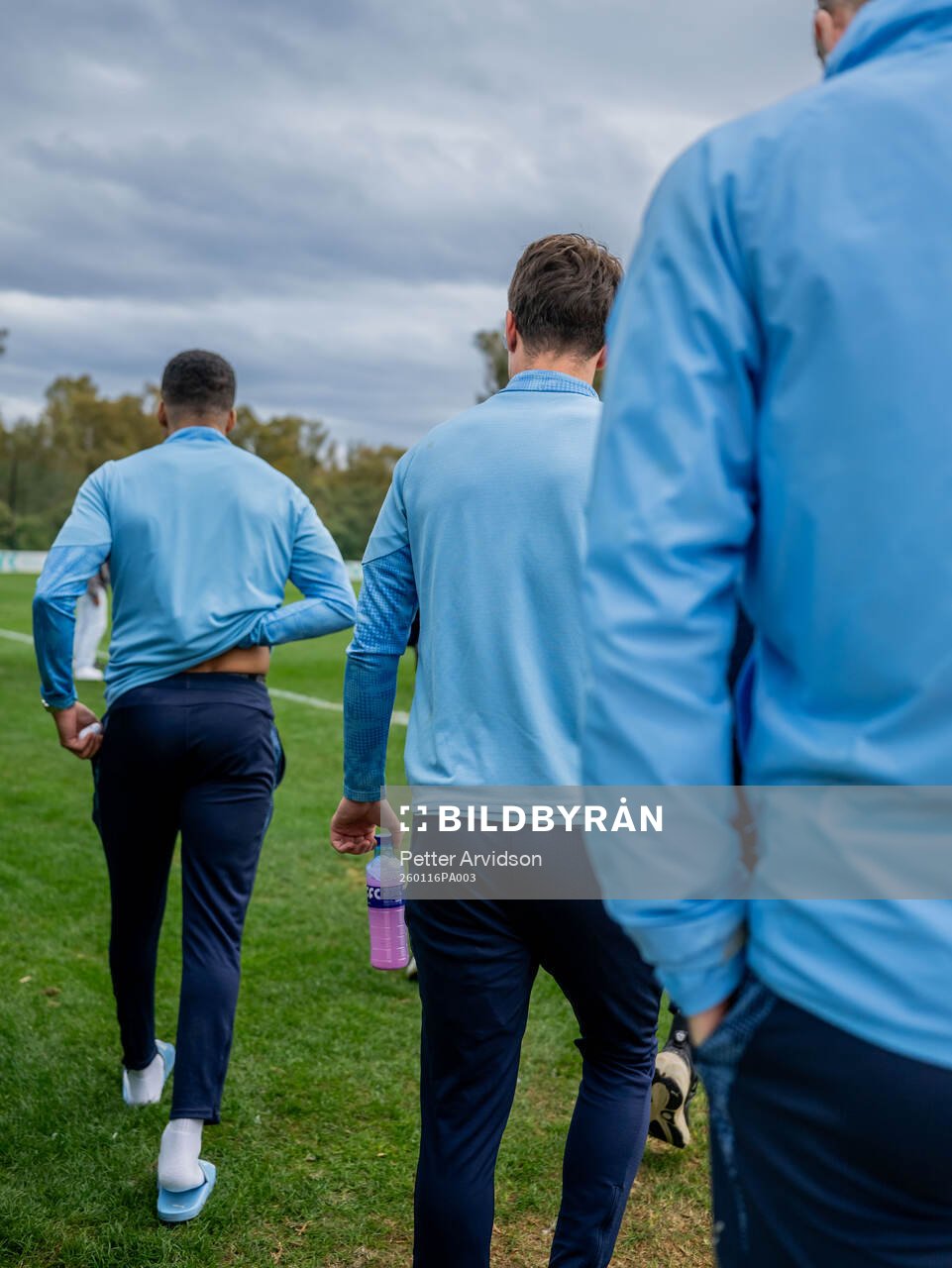 Martin Olsson and Kenan Busuladzic of Malmö FF