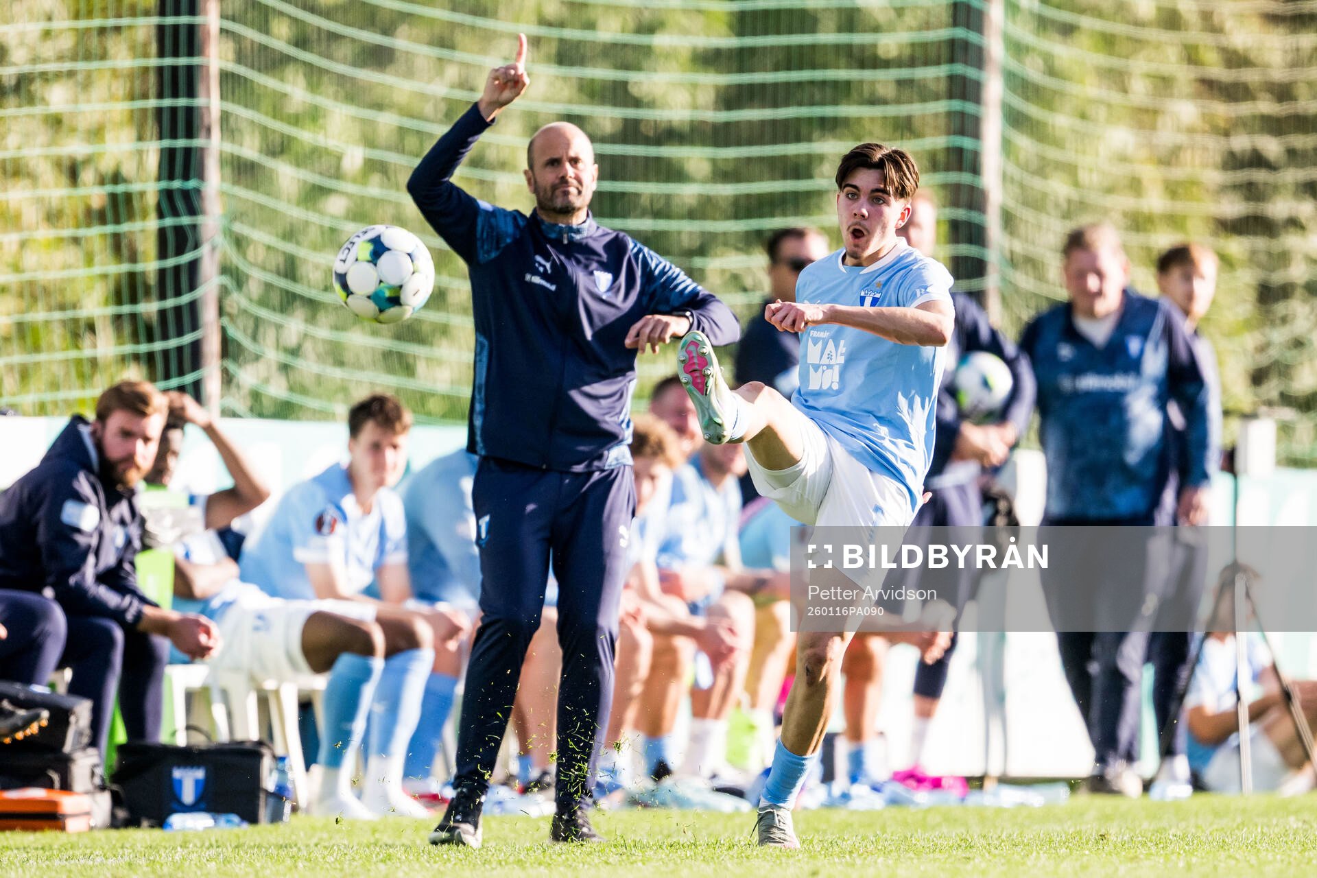 Head coach Miguel Angel Ramirez and Vicente Ponnert Hidalgo