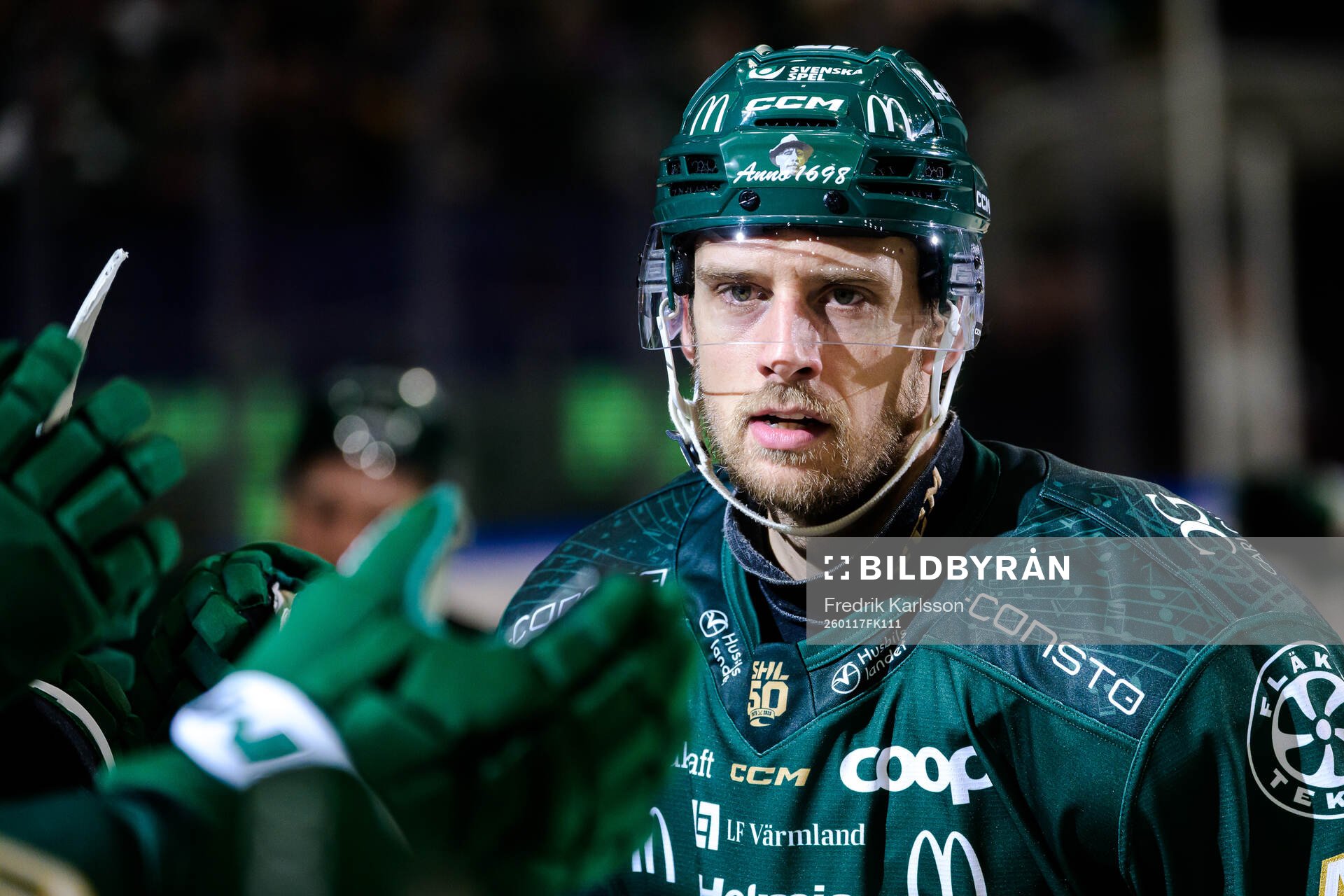 Färjestads Filip Roos jublar