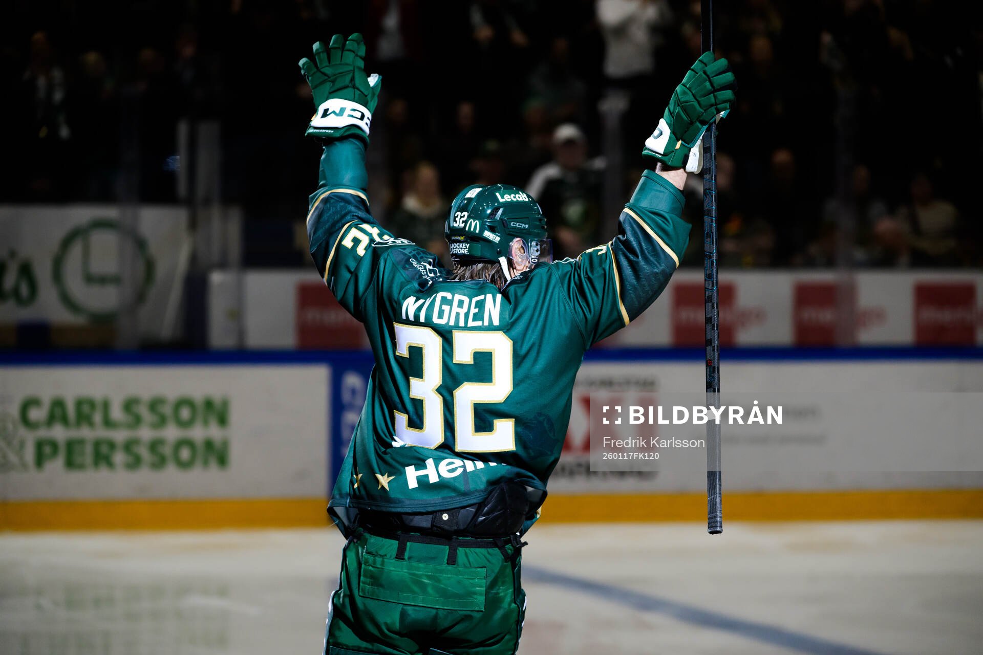 Färjestads Magnus Nygren jublar